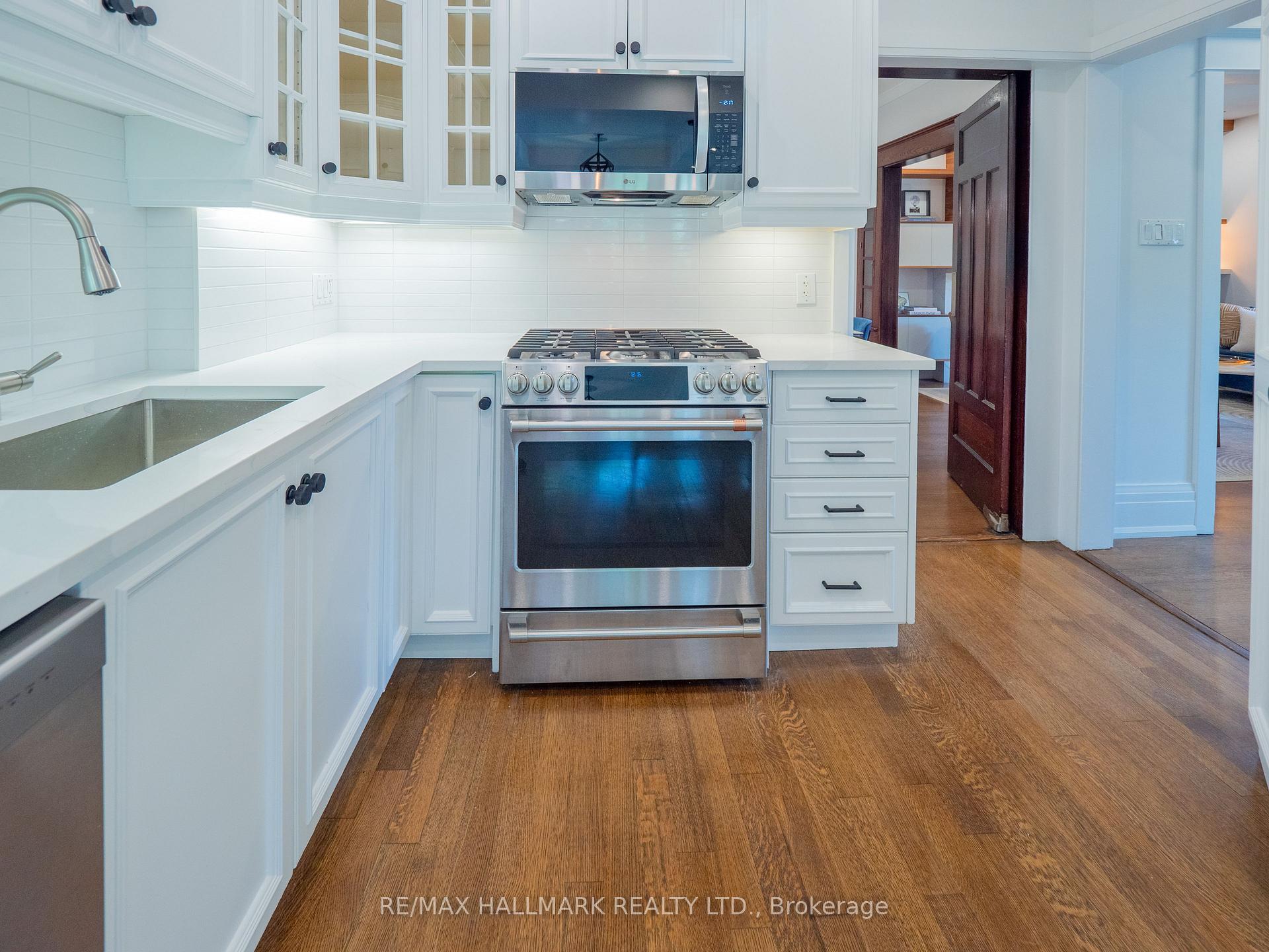 Photo 18 of 51 Ingham Avenue, Toronto, North Riverdale — HOMEH