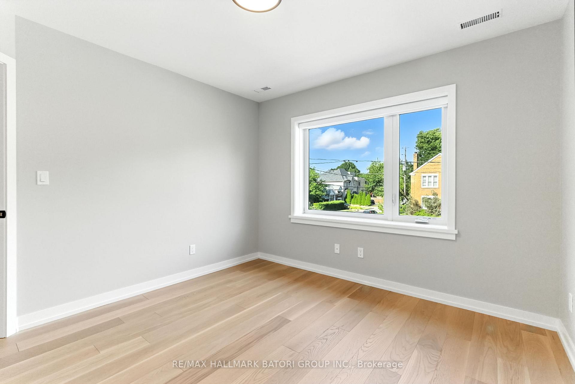 Photo 13 of 183 Strathearn Road, Toronto, Humewood-Cedarvale — HOMEH
