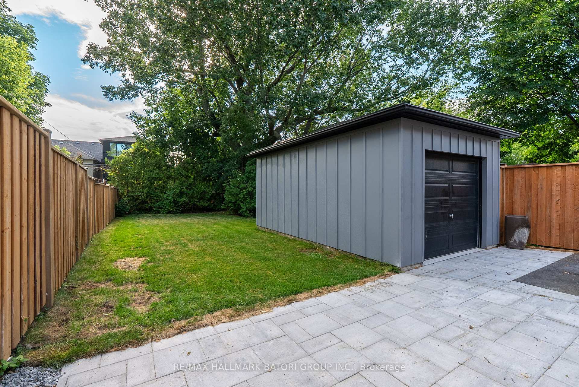 Photo 31 of 183 Strathearn Road, Toronto, Humewood-Cedarvale — HOMEH