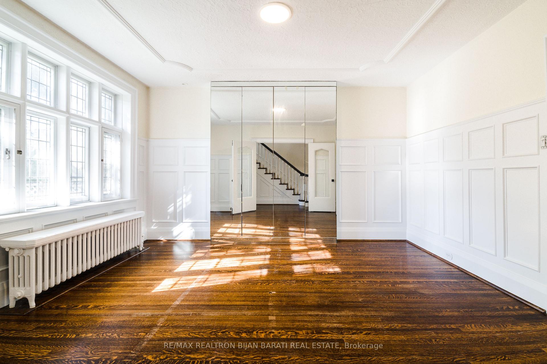 Photo 31 of 62 Elderwood Drive, Toronto, Forest Hill South — HOMEH