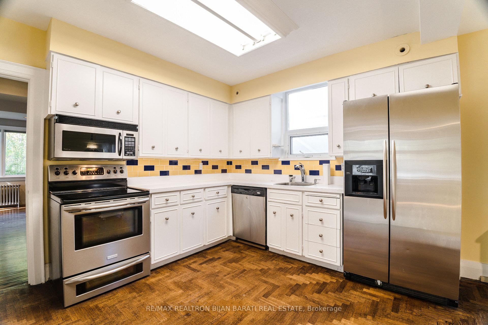 Photo 34 of 62 Elderwood Drive, Toronto, Forest Hill South — HOMEH