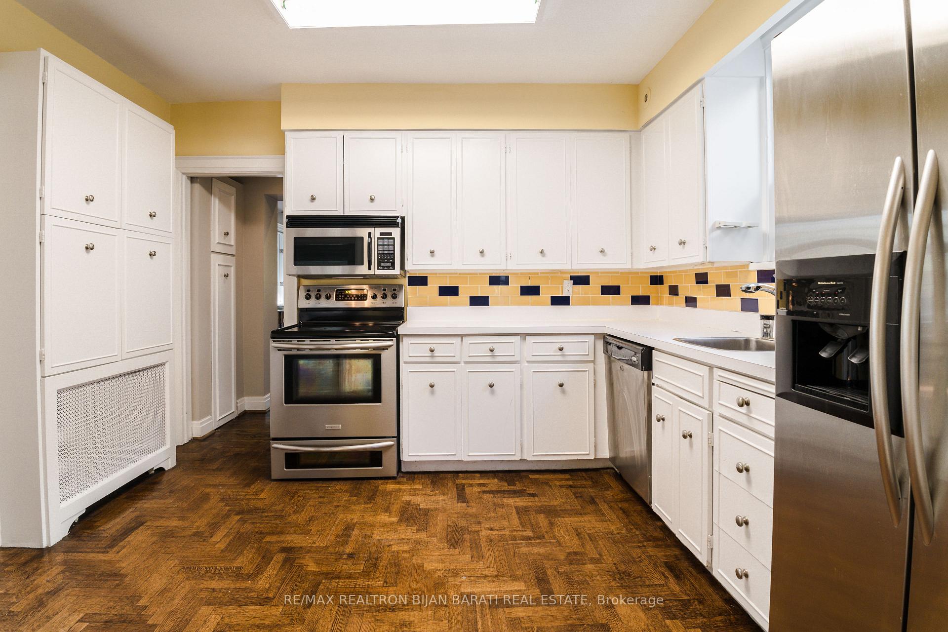 Photo 35 of 62 Elderwood Drive, Toronto, Forest Hill South — HOMEH