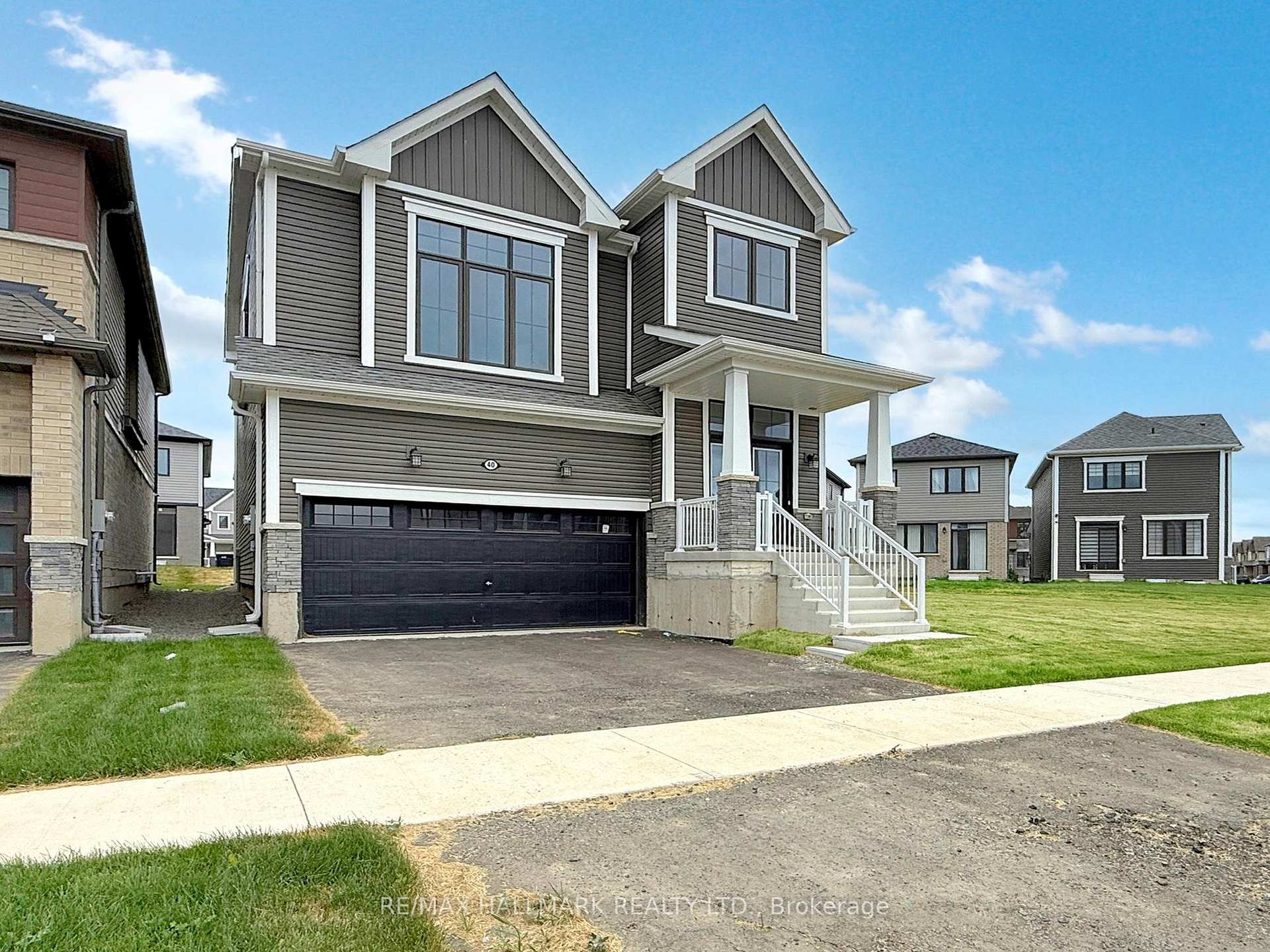 Front of 40 Velvet Way