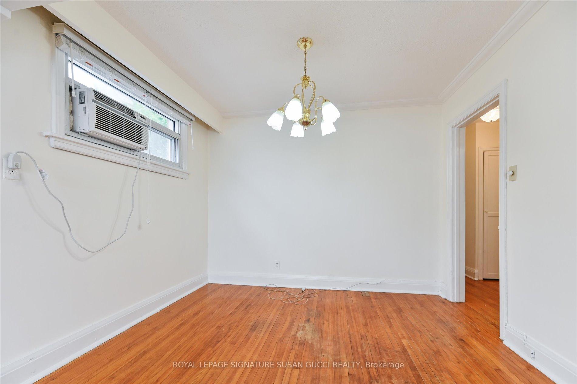Photo 6 of 2747 St Clair Avenue E, Toronto, O'Connor-Parkview — HOMEH