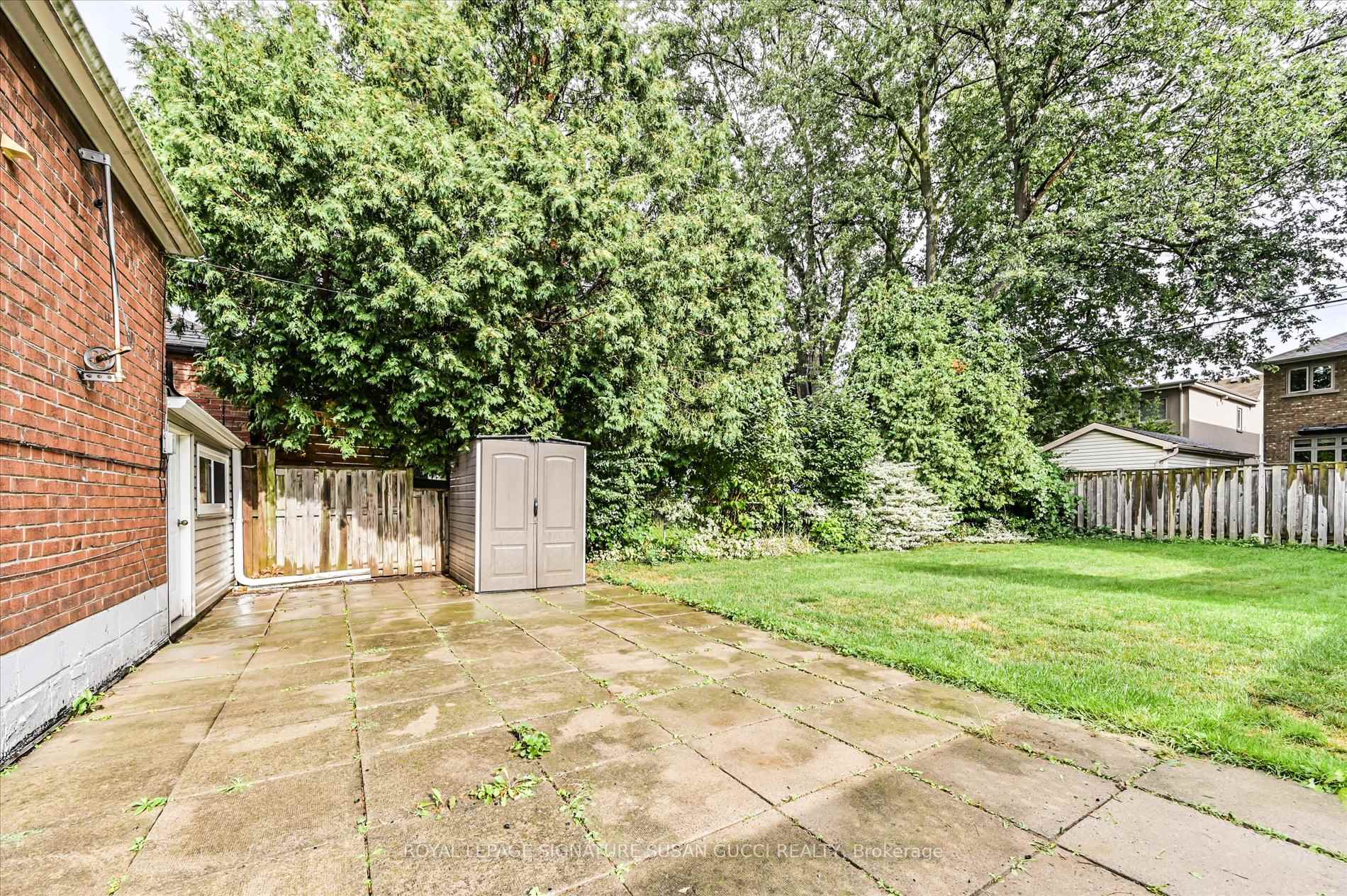 Photo 20 of 2747 St Clair Avenue E, Toronto, O'Connor-Parkview — HOMEH
