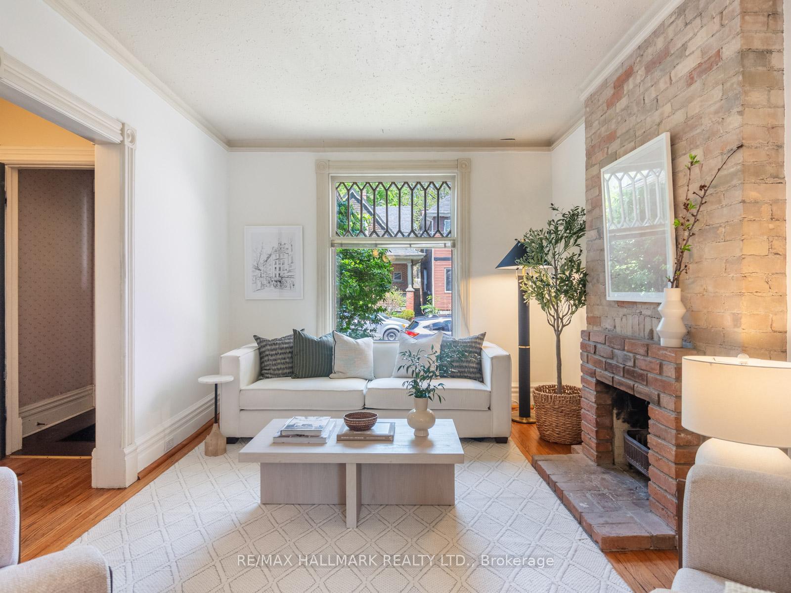 Photo 6 of 7 Riverdale Avenue, Toronto, North Riverdale — HOMEH