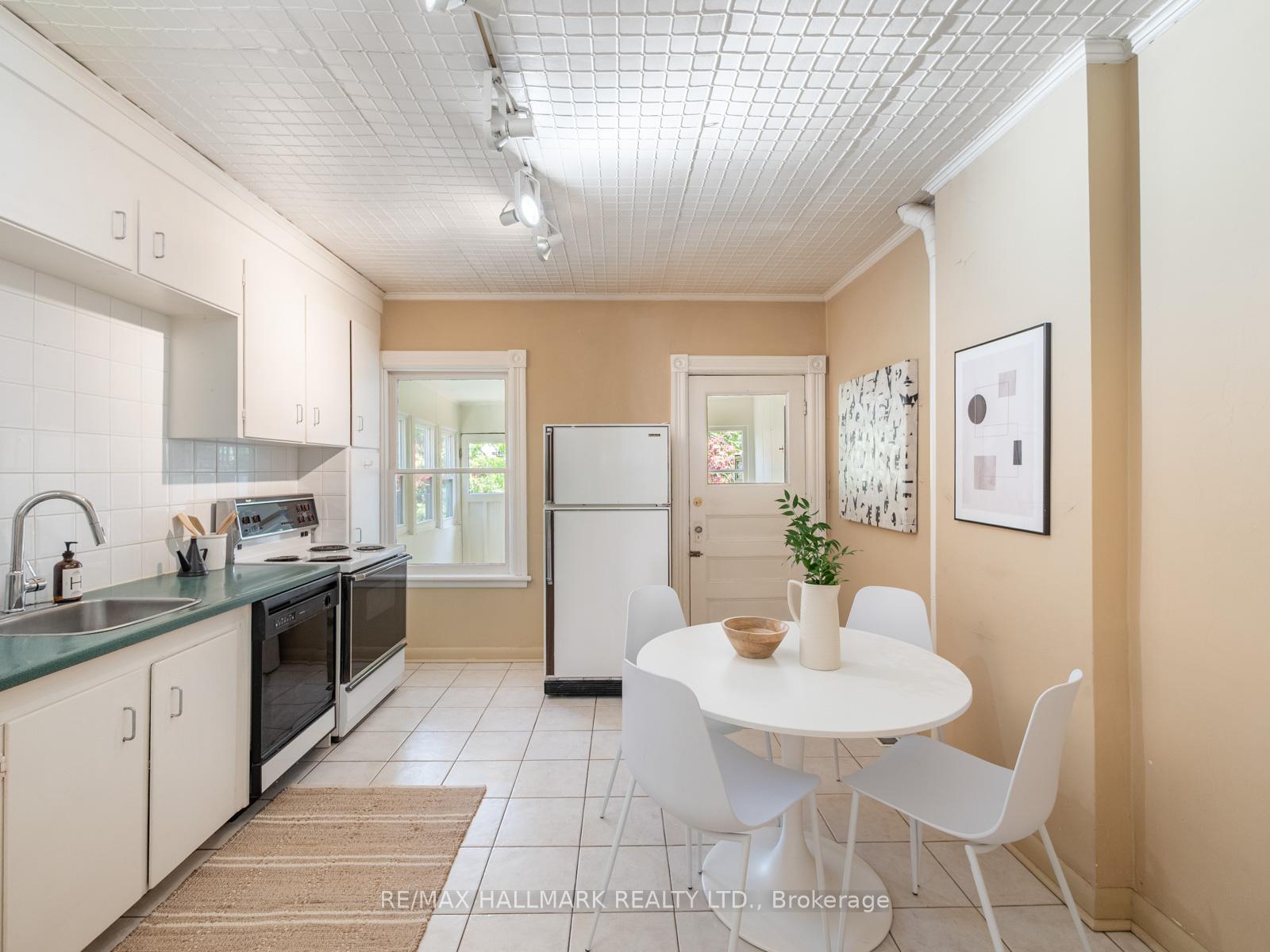 Photo 13 of 7 Riverdale Avenue, Toronto, North Riverdale — HOMEH