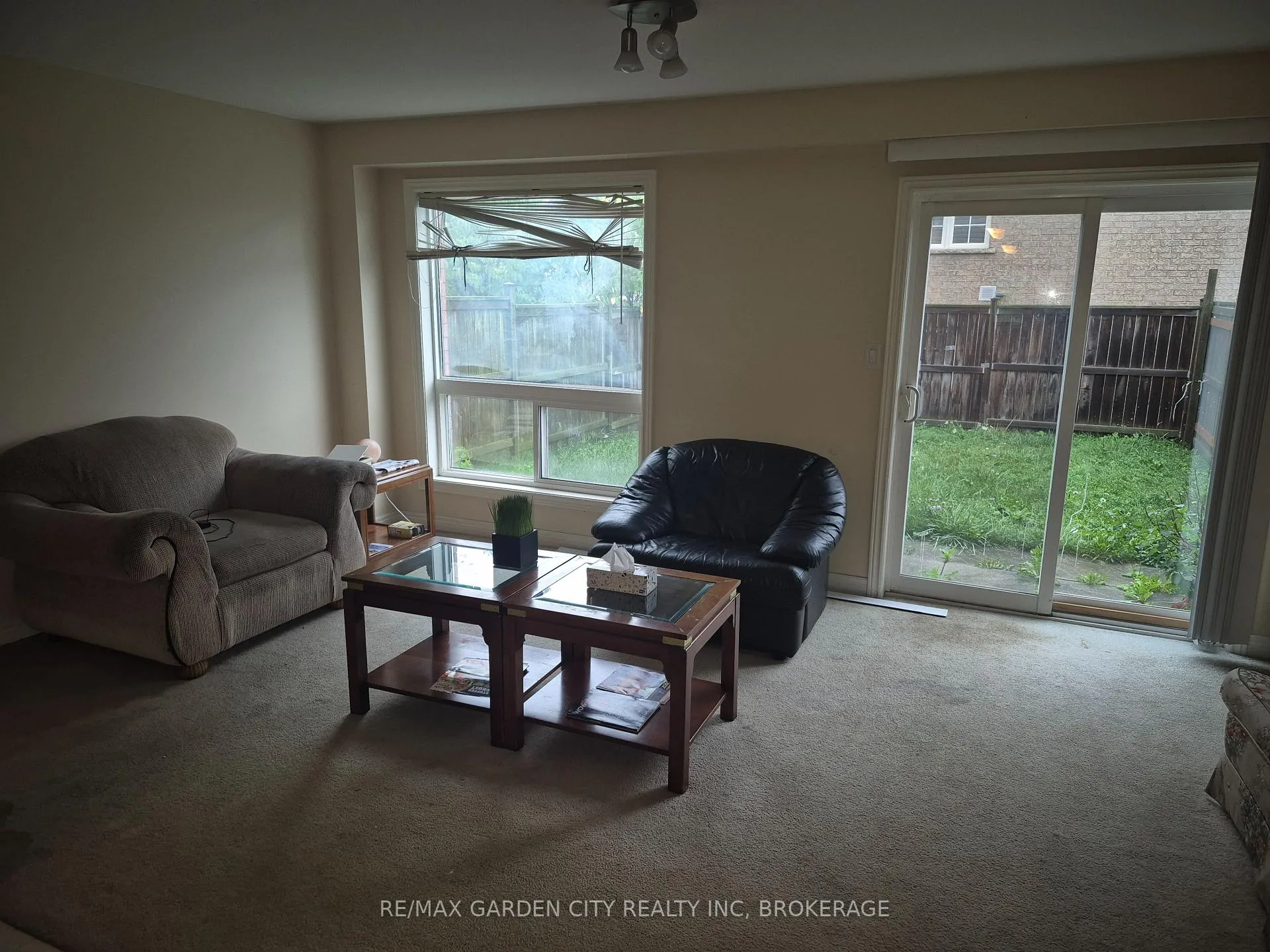 Photo 9 of 27 Natalie Court, Thorold, Confederation Heights — HOMEH