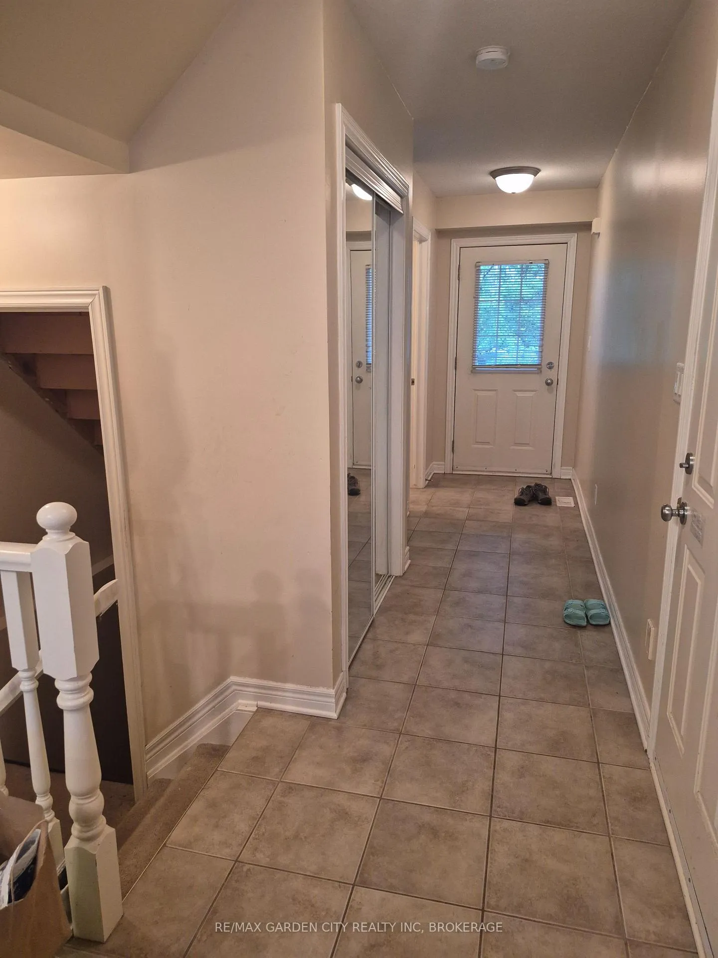 Photo 13 of 27 Natalie Court, Thorold, Confederation Heights — HOMEH