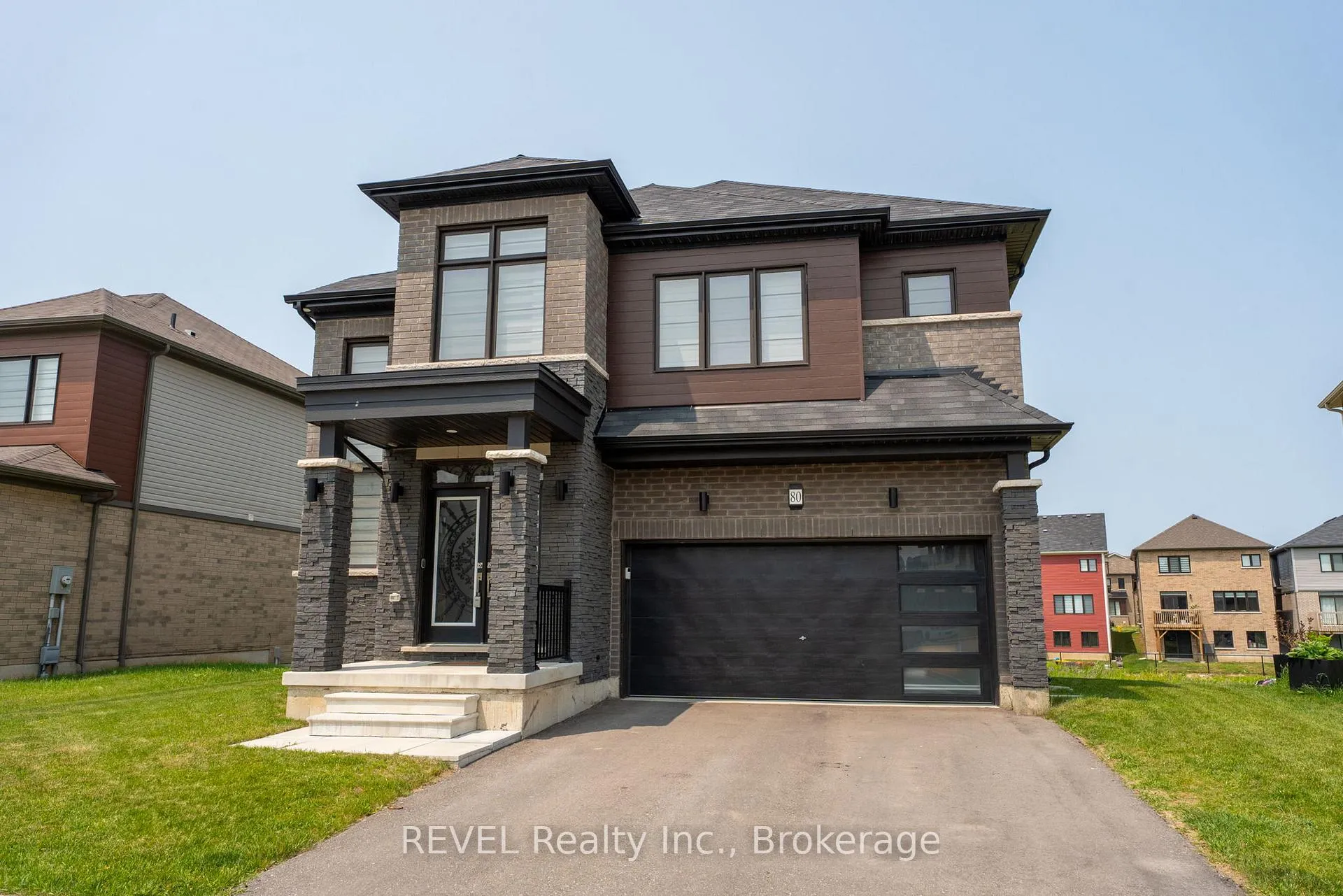 Photo 3 of 80 Explorer Way, Thorold, Rolling Meadows — HOMEH