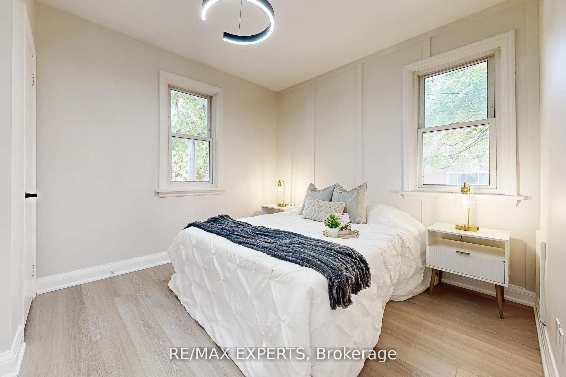 Photo 11 of 261 Helmer Avenue, Newmarket, Central Newmarket — HOMEH