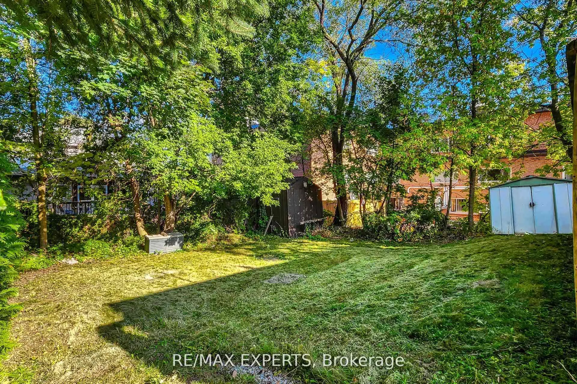 Photo 24 of 261 Helmer Avenue, Newmarket, Central Newmarket — HOMEH