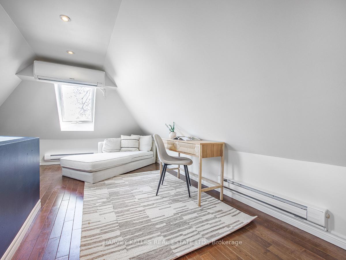 Photo 13 of 137 Pinewood Avenue, Toronto, Humewood-Cedarvale — HOMEH