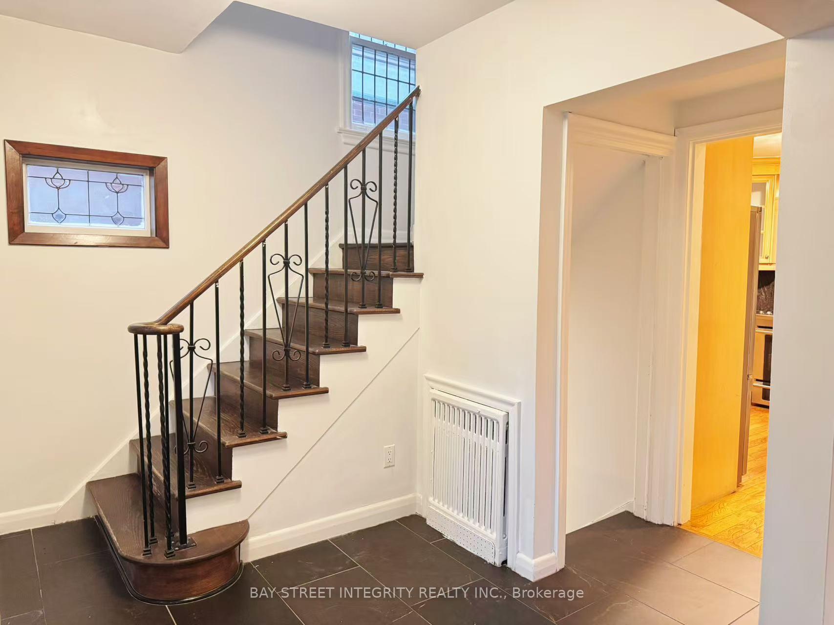 Photo 4 of 326 Warren Road, Toronto, Forest Hill South — HOMEH