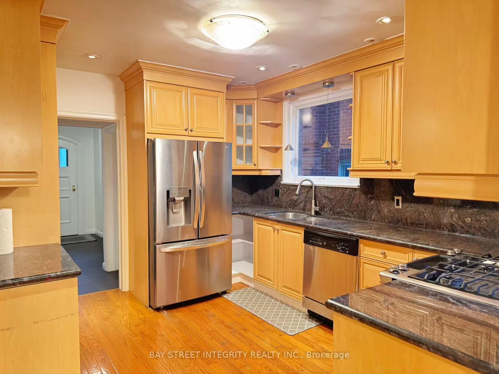 Photo 7 of 326 Warren Road, Toronto, Forest Hill South — HOMEH