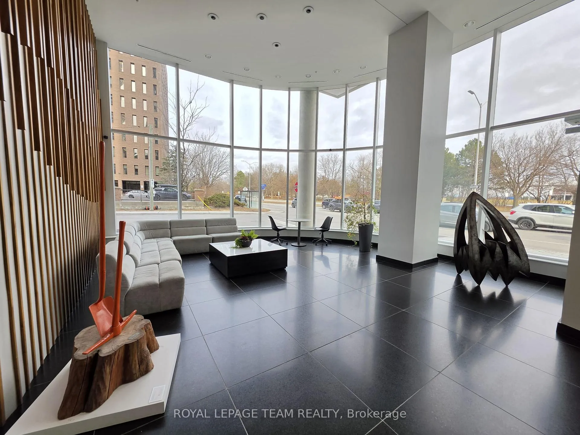 Photo 32 of Unit 905, 805 Carling Avenue, Ottawa, West Centre Town — HOMEH
