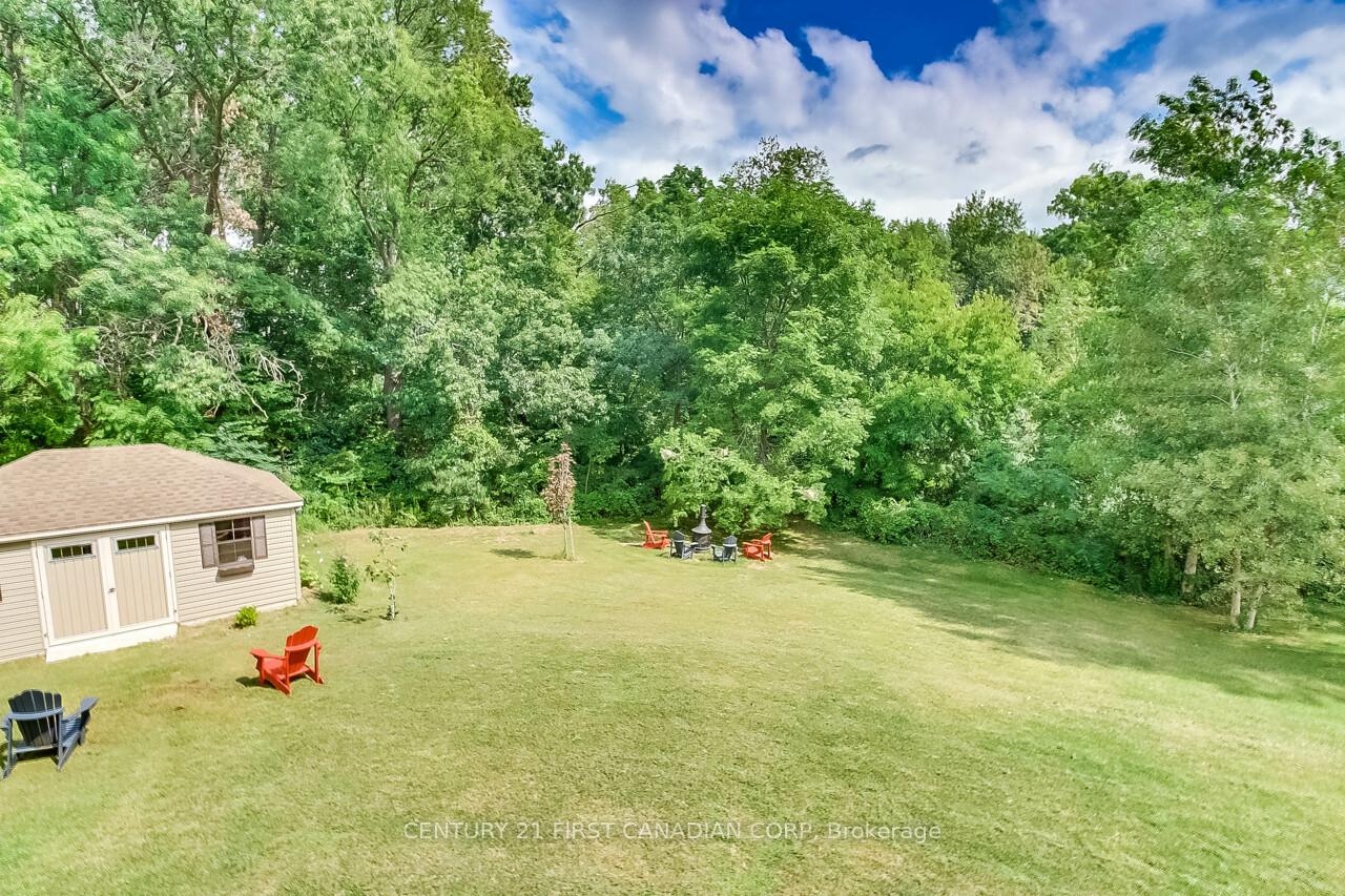 Photo 15 of 2129 Lockwood Crescent E, Strathroy-Caradoc, Rural Strathroy-Caradoc — HOMEH
