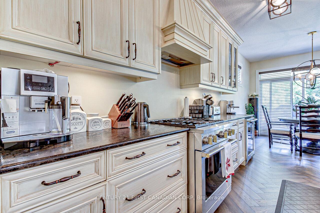 Photo 21 of 2129 Lockwood Crescent E, Strathroy-Caradoc, Rural Strathroy-Caradoc — HOMEH