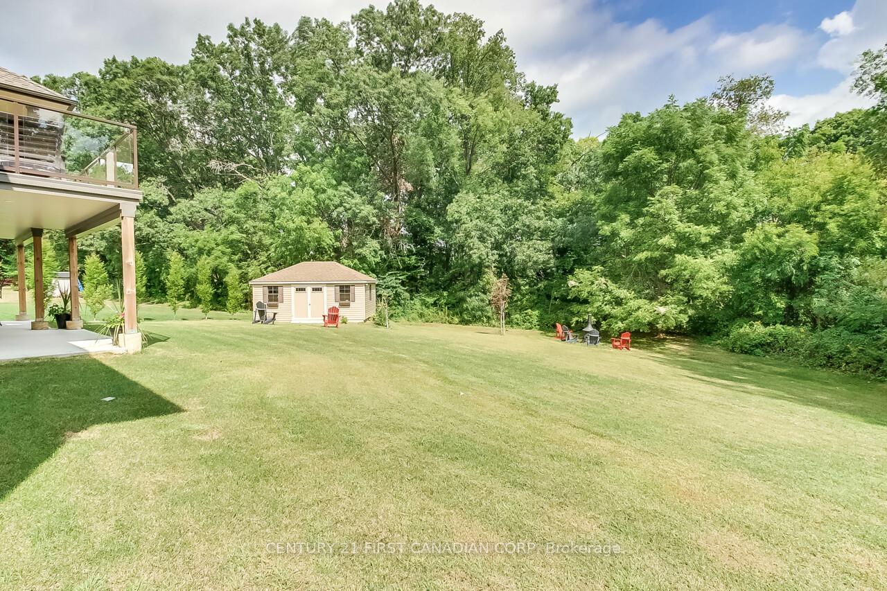 Photo 33 of 2129 Lockwood Crescent E, Strathroy-Caradoc, Rural Strathroy-Caradoc — HOMEH