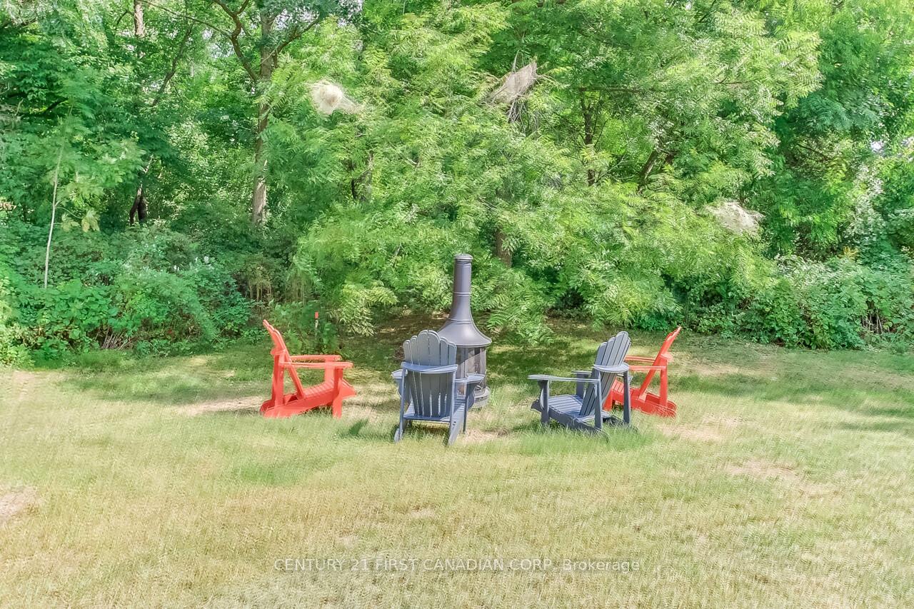 Photo 37 of 2129 Lockwood Crescent E, Strathroy-Caradoc, Rural Strathroy-Caradoc — HOMEH