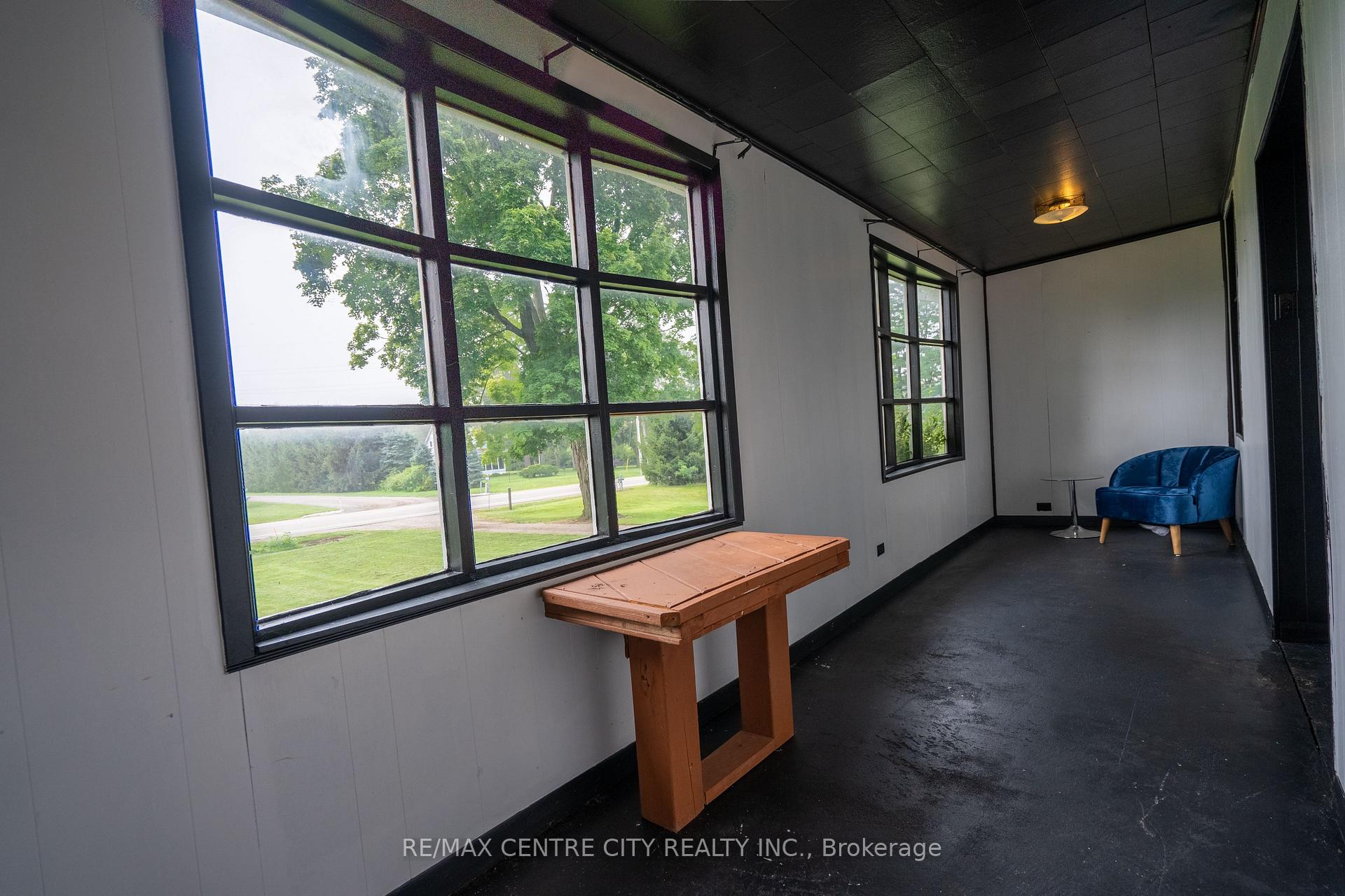 Photo 23 of 6924 Calvert Drive, Strathroy-Caradoc, Rural Strathroy-Caradoc — HOMEH