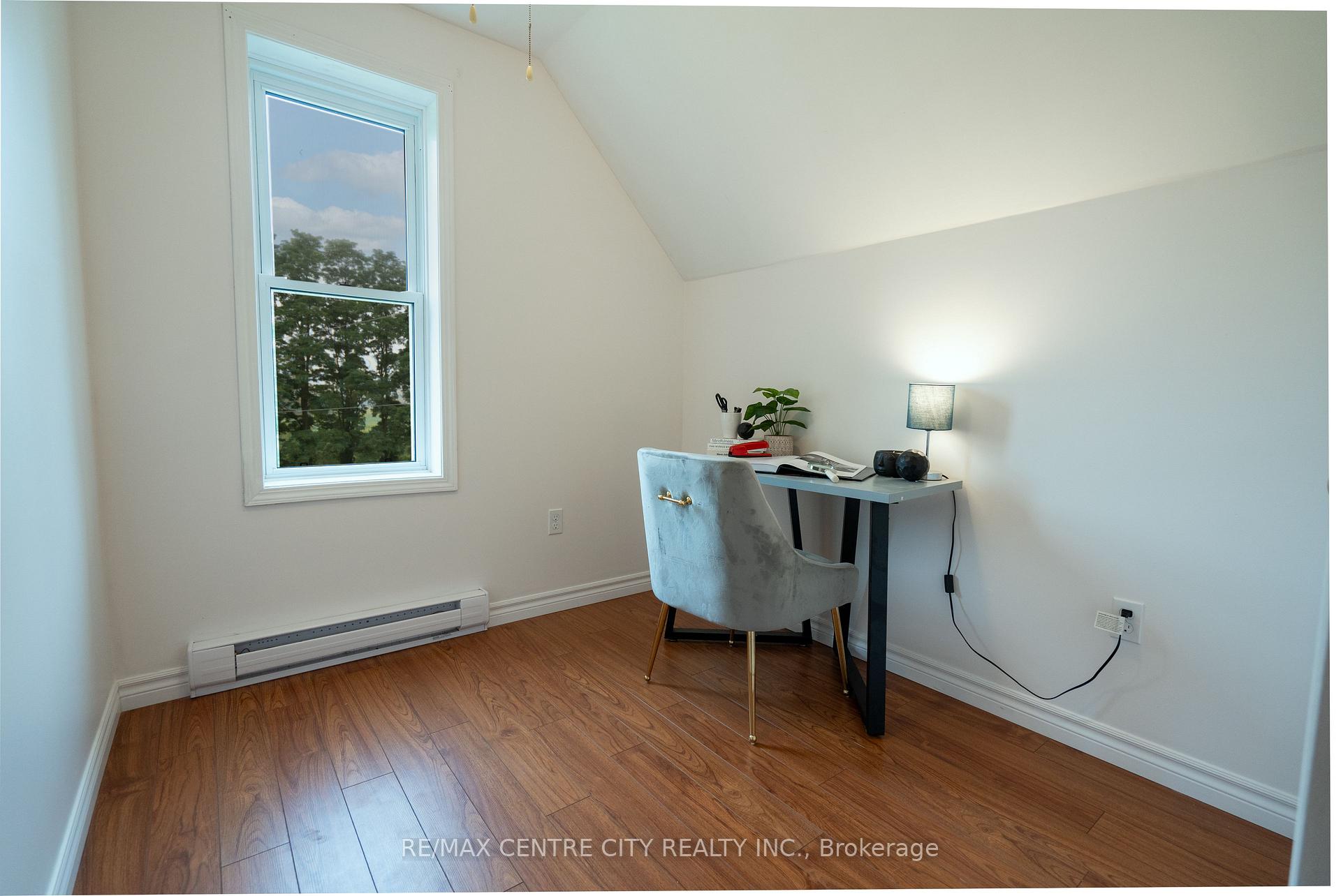 Photo 27 of 6924 Calvert Drive, Strathroy-Caradoc, Rural Strathroy-Caradoc — HOMEH