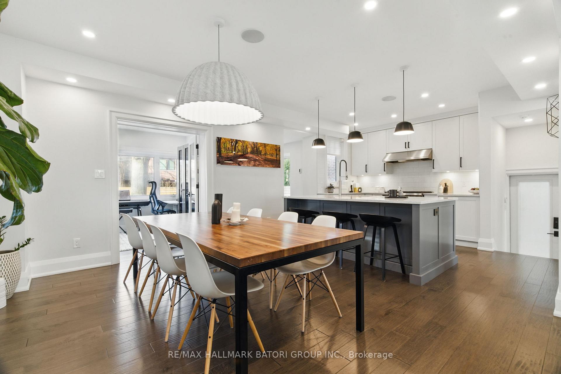 Photo 25 of 56 Claxton Boulevard, Toronto, Humewood-Cedarvale — HOMEH