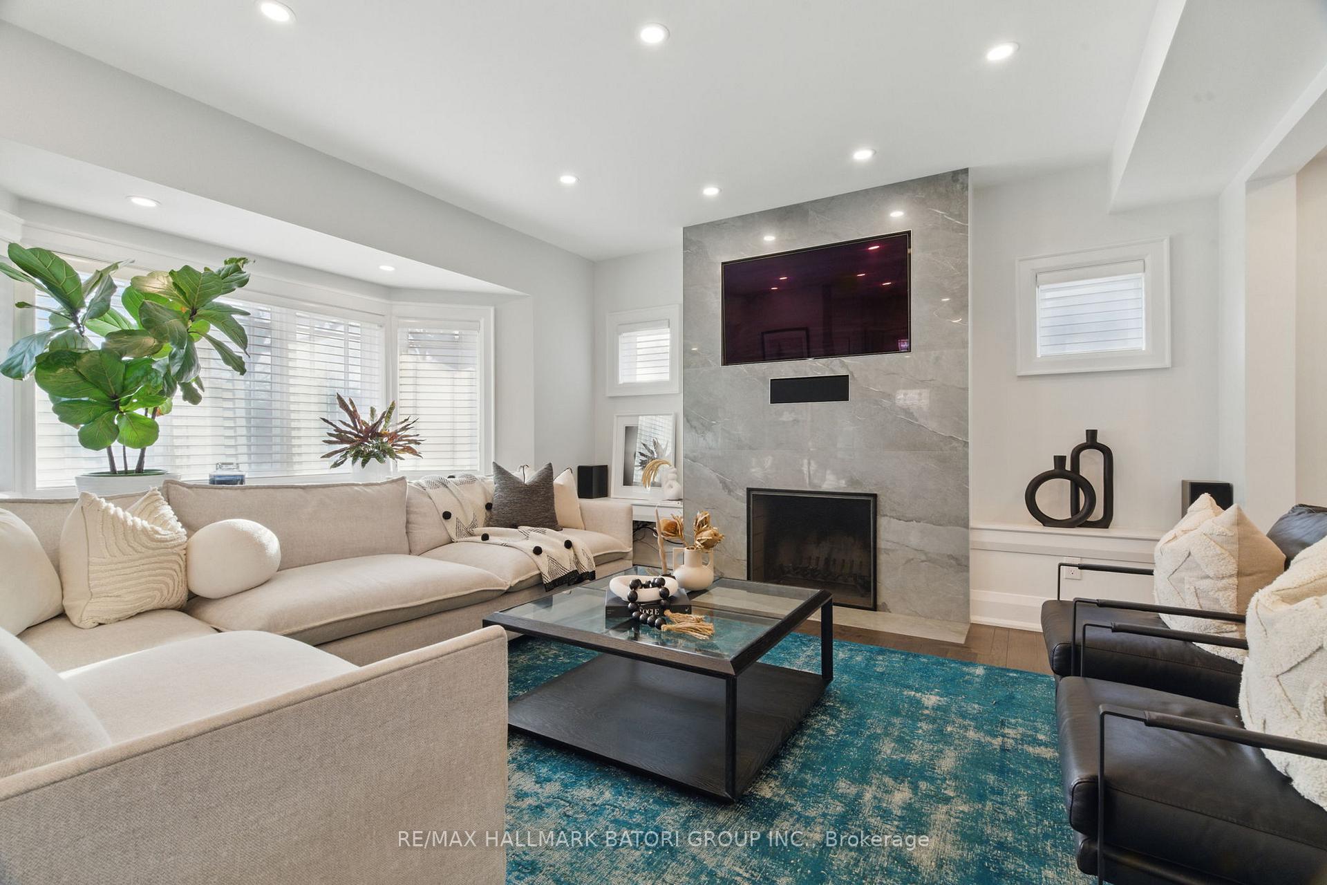 Photo 4 of 56 Claxton Boulevard, Toronto, Humewood-Cedarvale — HOMEH