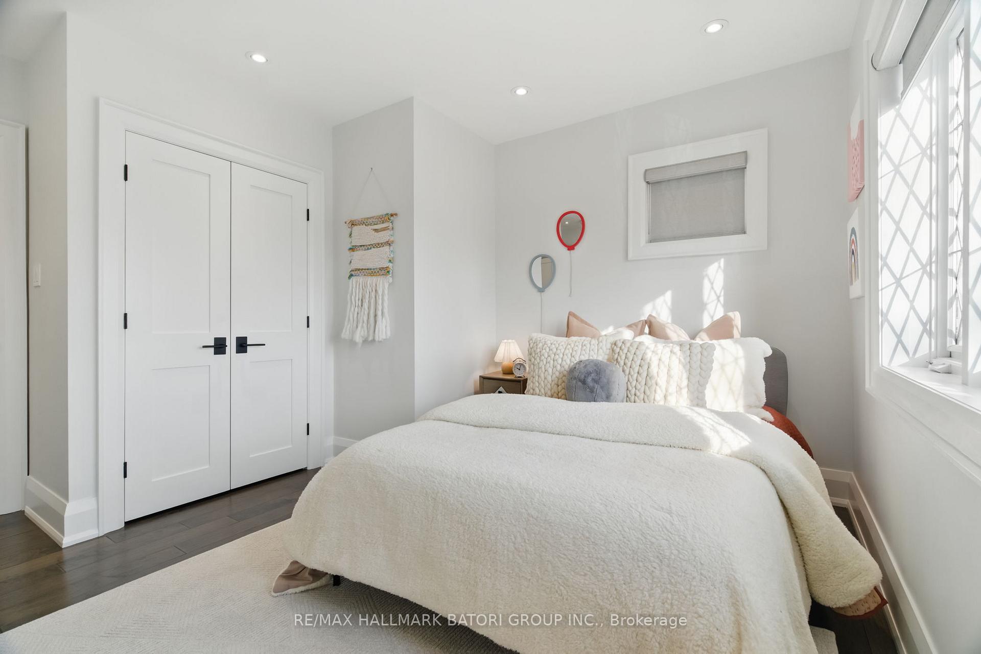 Photo 21 of 56 Claxton Boulevard, Toronto, Humewood-Cedarvale — HOMEH