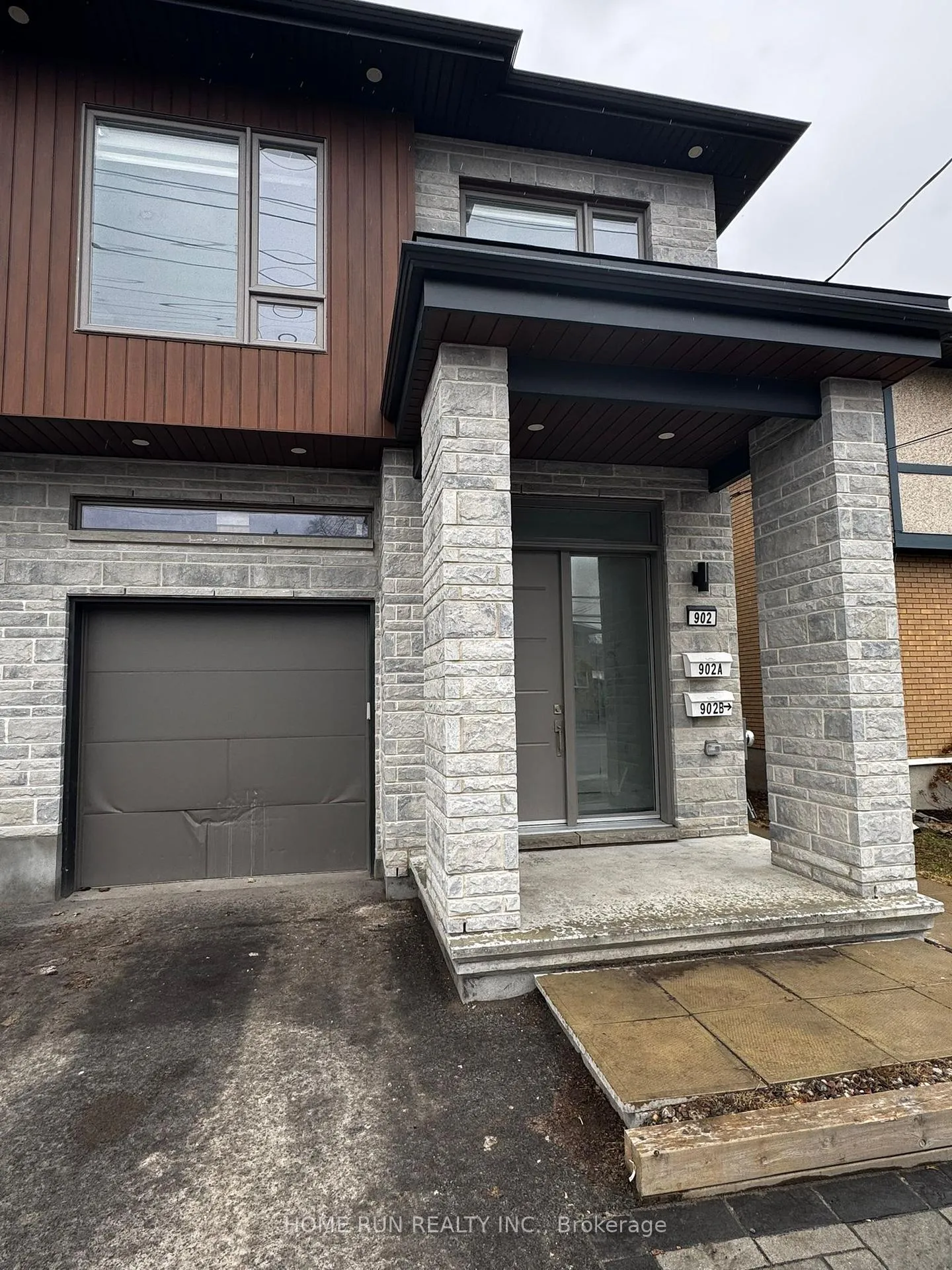 Photo 2 of 902 - A Pinecrest Road, Ottawa, Fairfield Heights — HOMEH