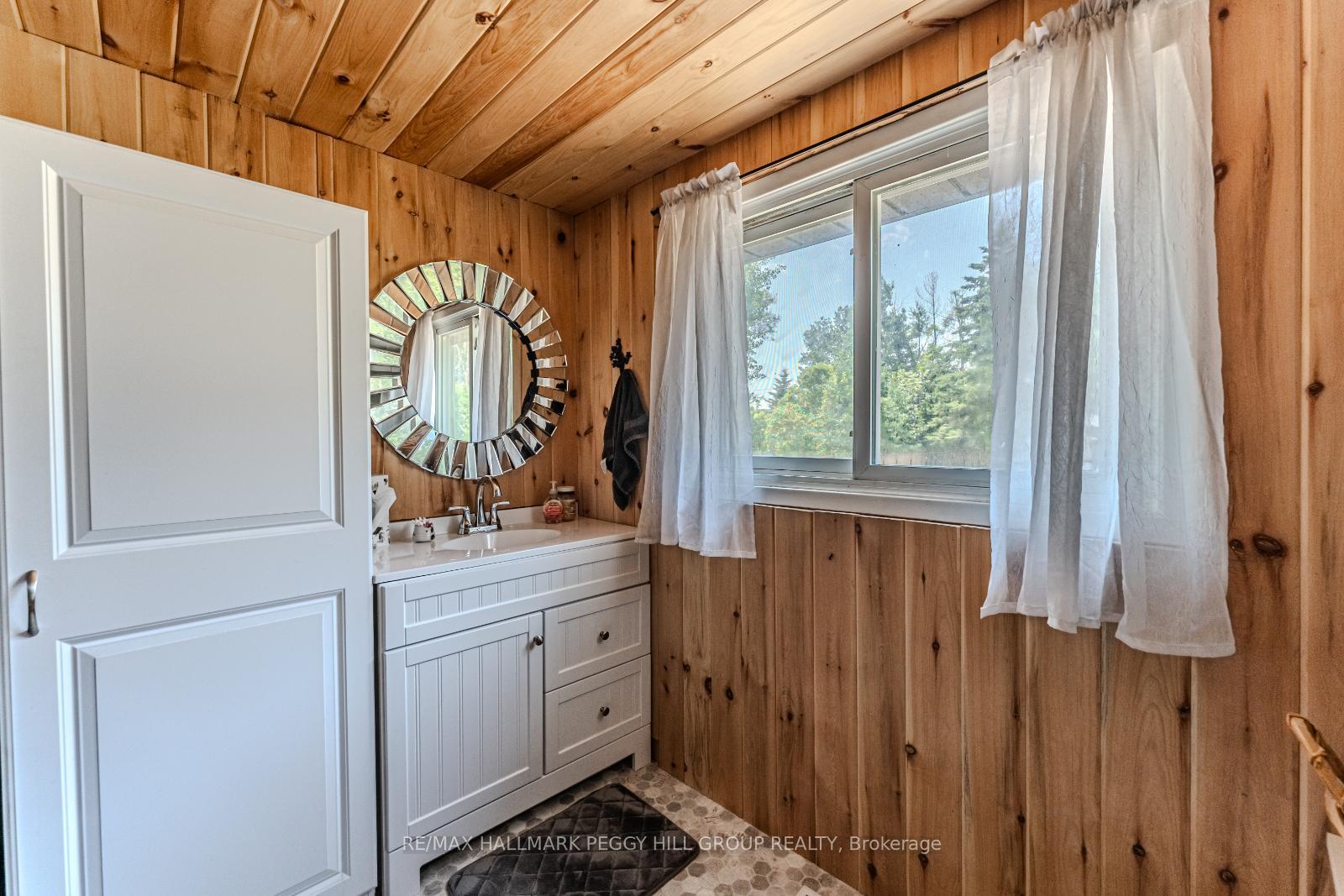 Photo 10 of 156 Woodlands Avenue, Tay, Port McNicoll — HOMEH