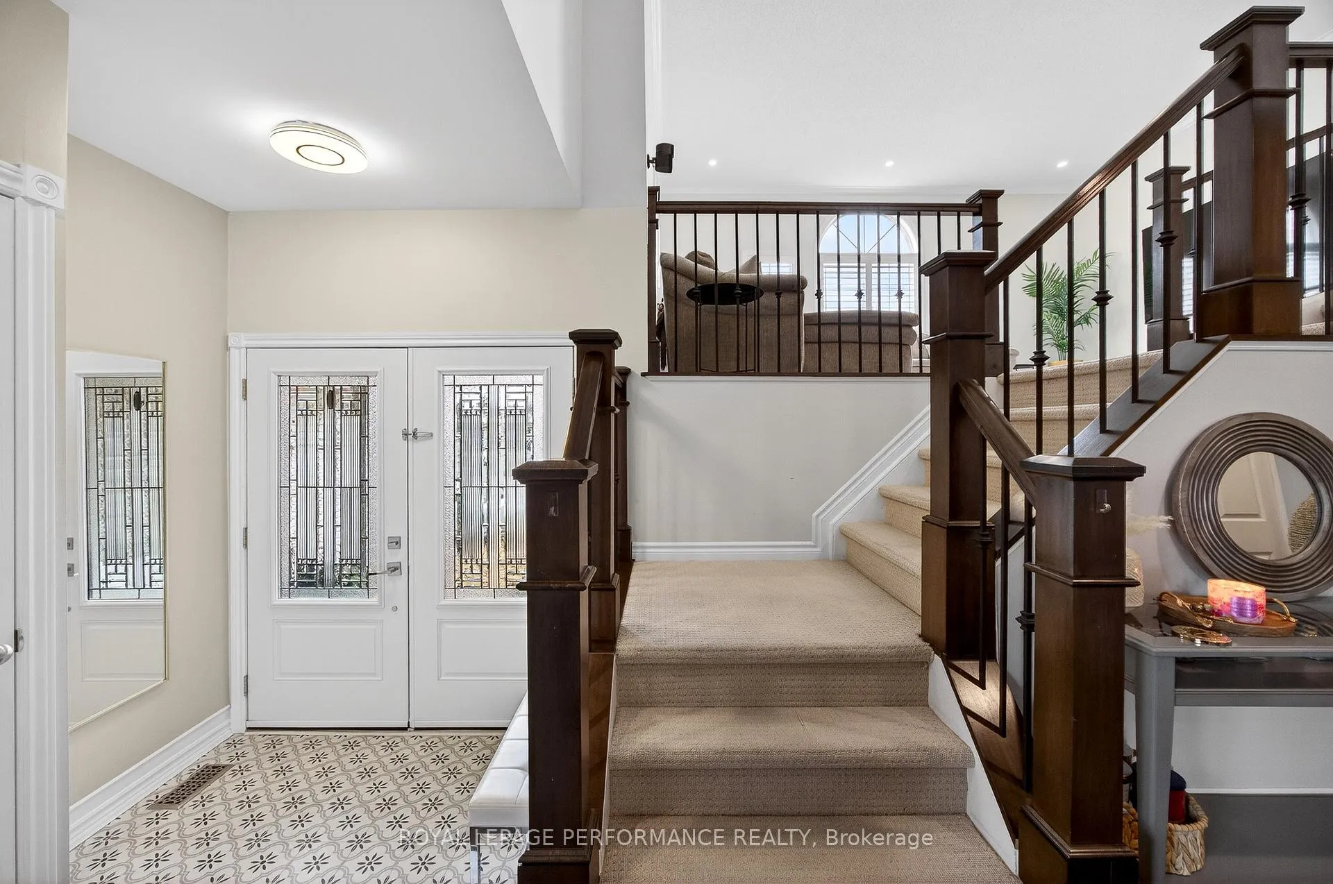 Photo 6 of 2191 Saturn Crescent, Ottawa, Fallingbrook/Gardenway South — HOMEH