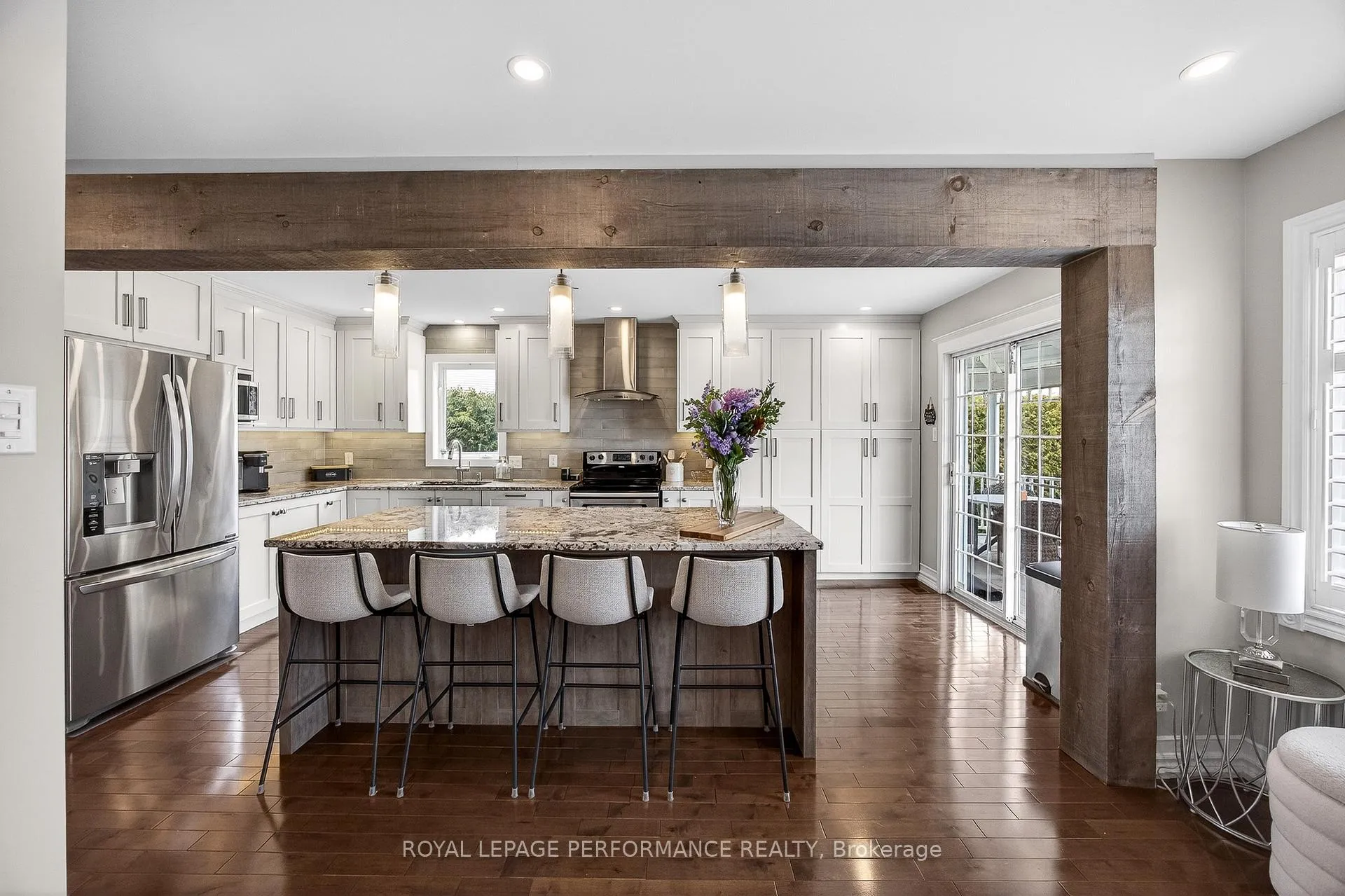 Photo 13 of 2191 Saturn Crescent, Ottawa, Fallingbrook/Gardenway South — HOMEH