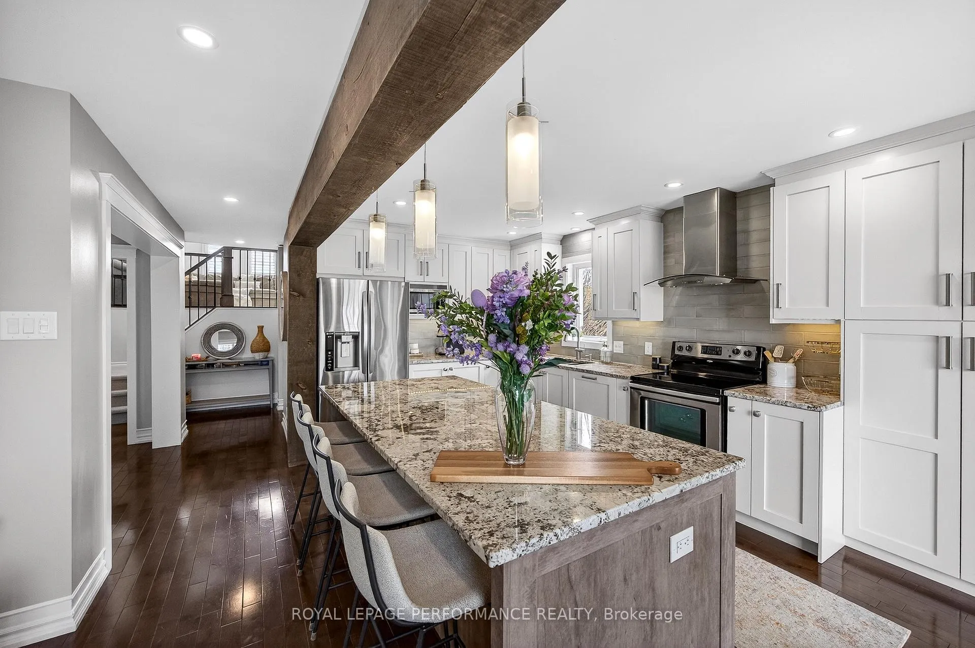 Photo 19 of 2191 Saturn Crescent, Ottawa, Fallingbrook/Gardenway South — HOMEH