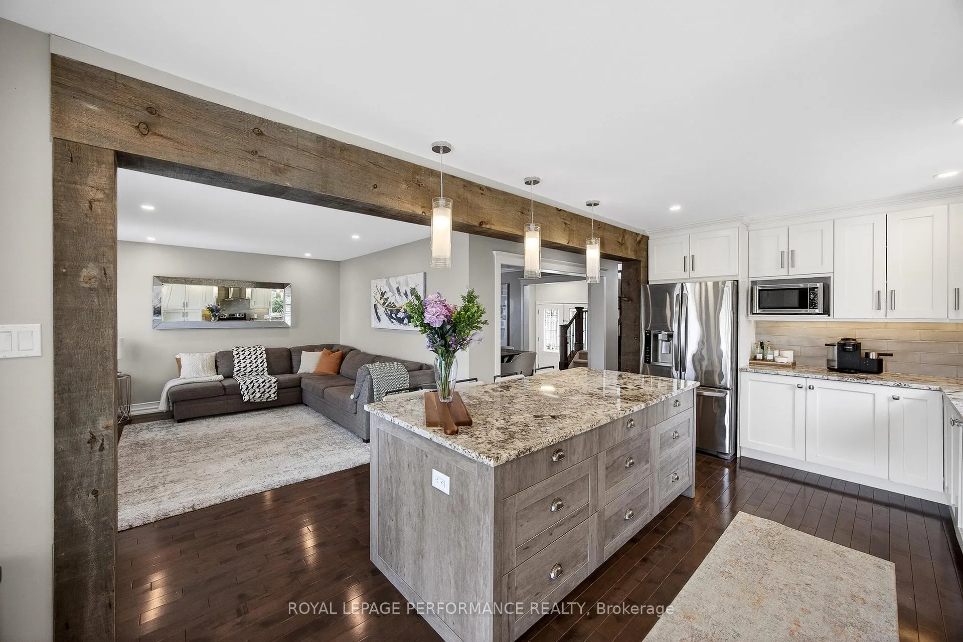 Photo 20 of 2191 Saturn Crescent, Ottawa, Fallingbrook/Gardenway South — HOMEH