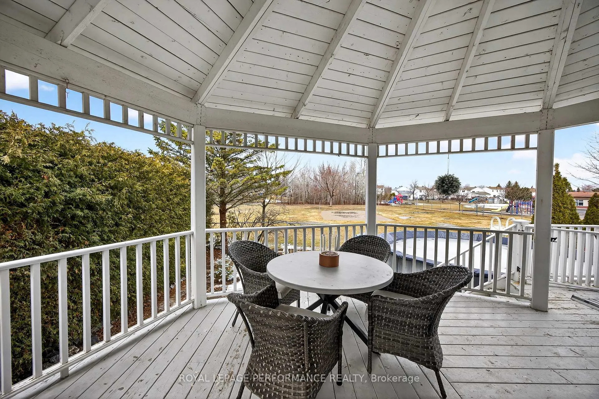 Photo 42 of 2191 Saturn Crescent, Ottawa, Fallingbrook/Gardenway South — HOMEH