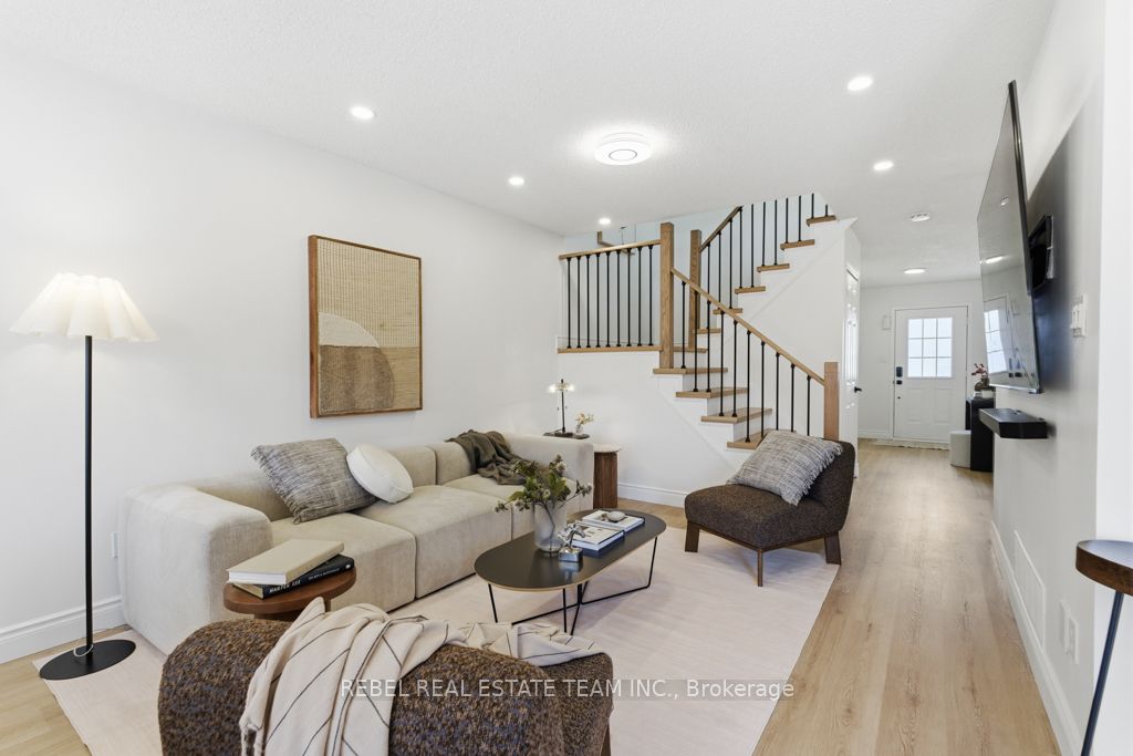 Photo 48 of 1867 Dalhousie Crescent, Oshawa, Samac — HOMEH