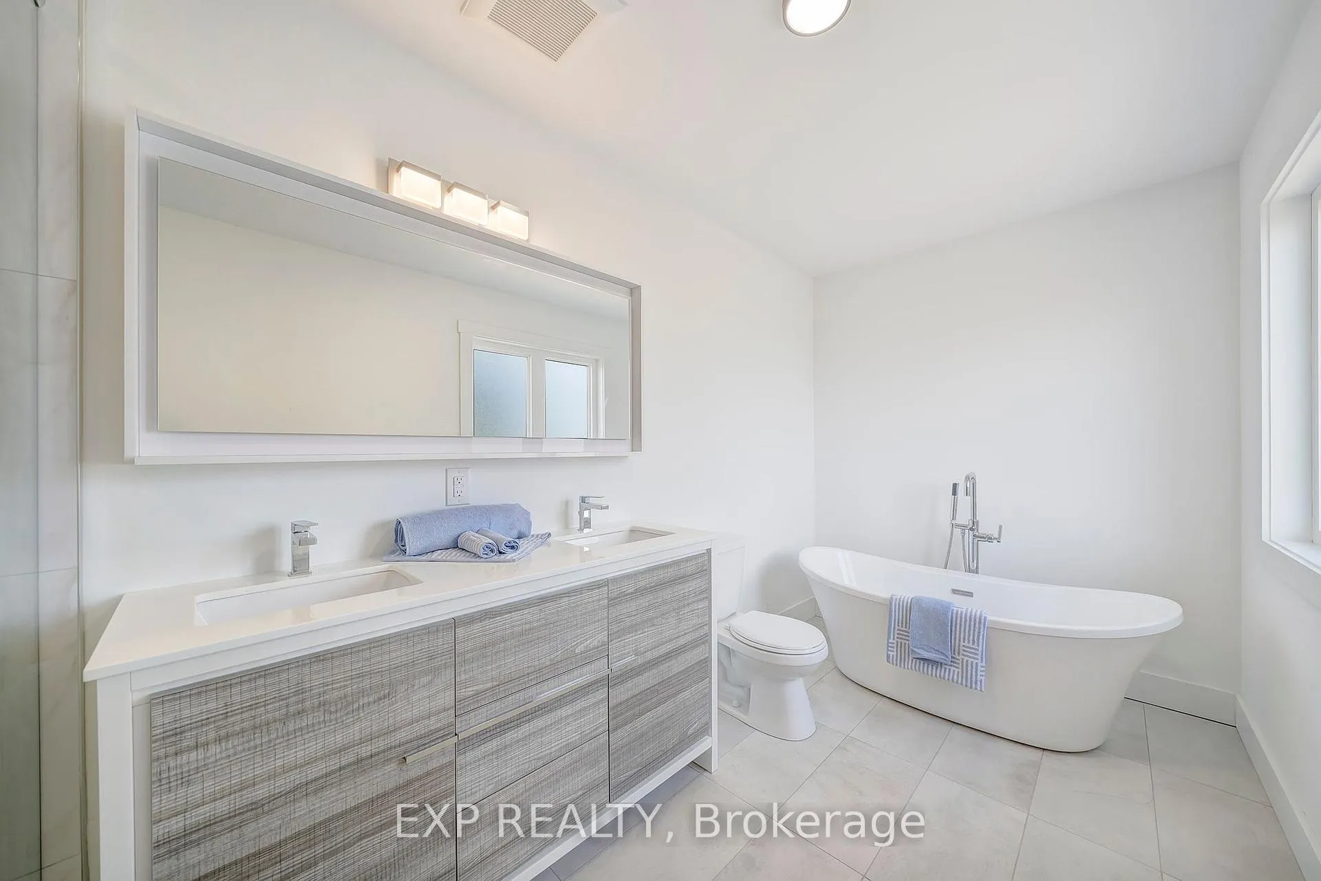 Photo 24 of 210 Morton Street, Thorold, Allanburg/Thorold South — HOMEH