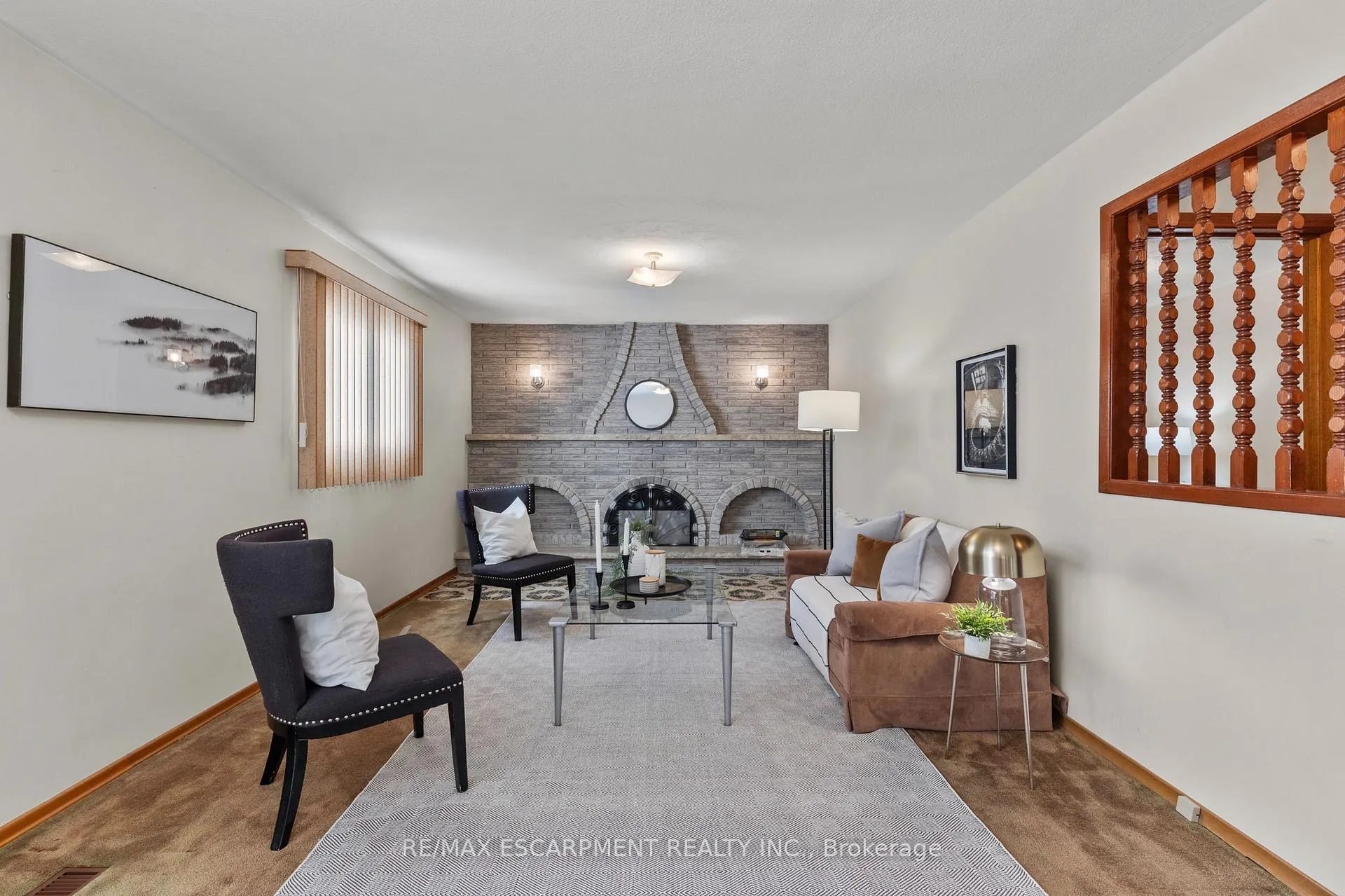 Photo 20 of 48 Village Drive, Hamilton, Kentley — HOMEH