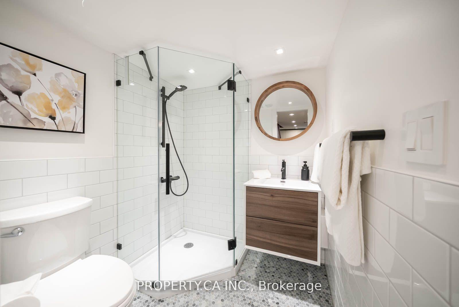 Photo 21 of 737 1/2 Craven Road, Toronto, Greenwood-Coxwell — HOMEH