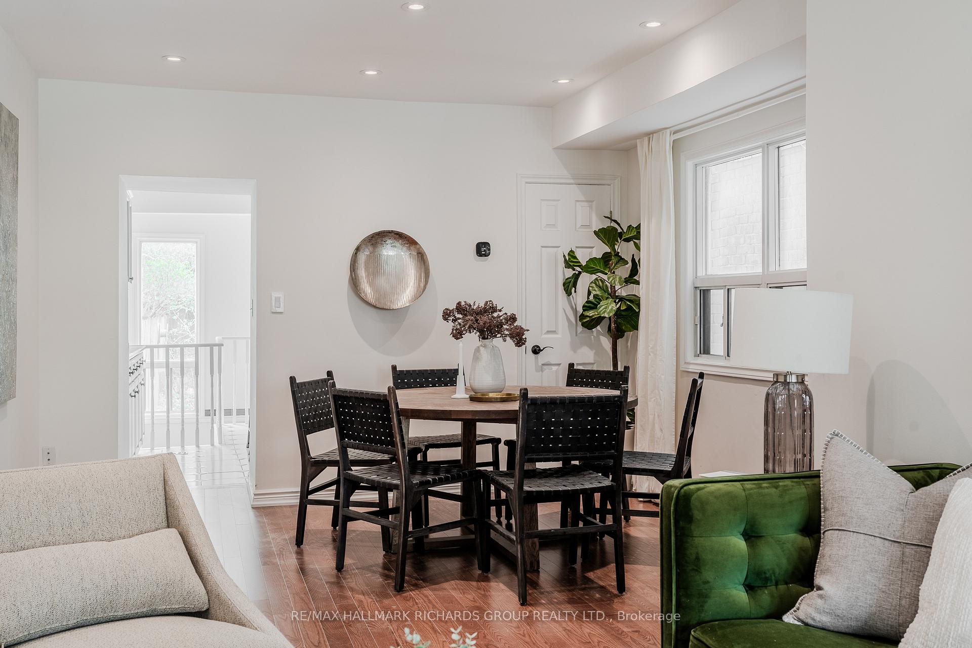 Photo 4 of 413 Rhodes Avenue, Toronto, Greenwood-Coxwell — HOMEH