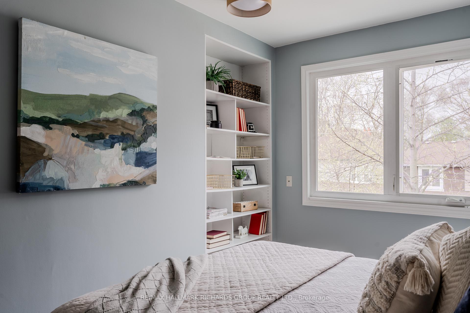Photo 12 of 413 Rhodes Avenue, Toronto, Greenwood-Coxwell — HOMEH