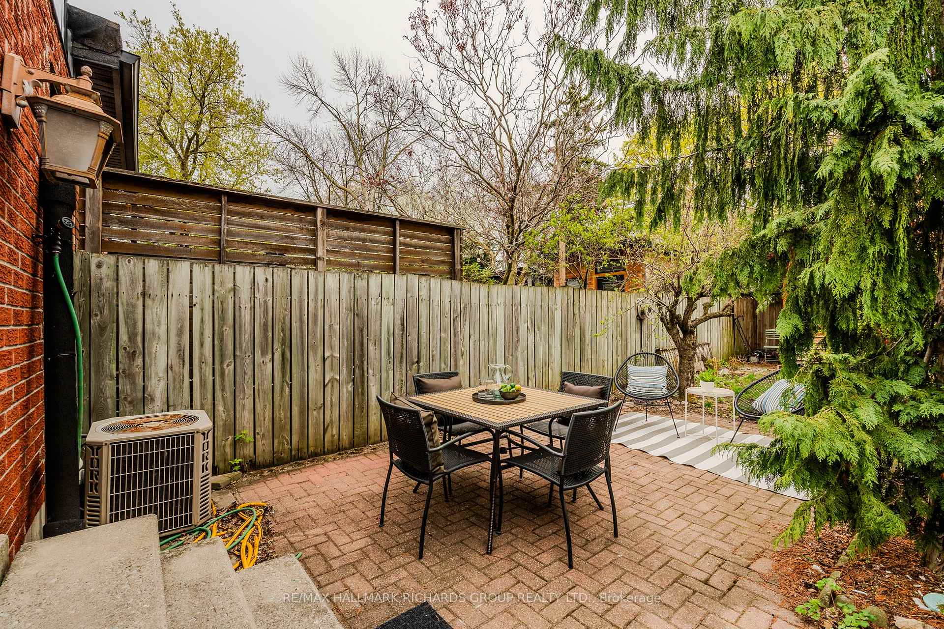 Photo 14 of 413 Rhodes Avenue, Toronto, Greenwood-Coxwell — HOMEH
