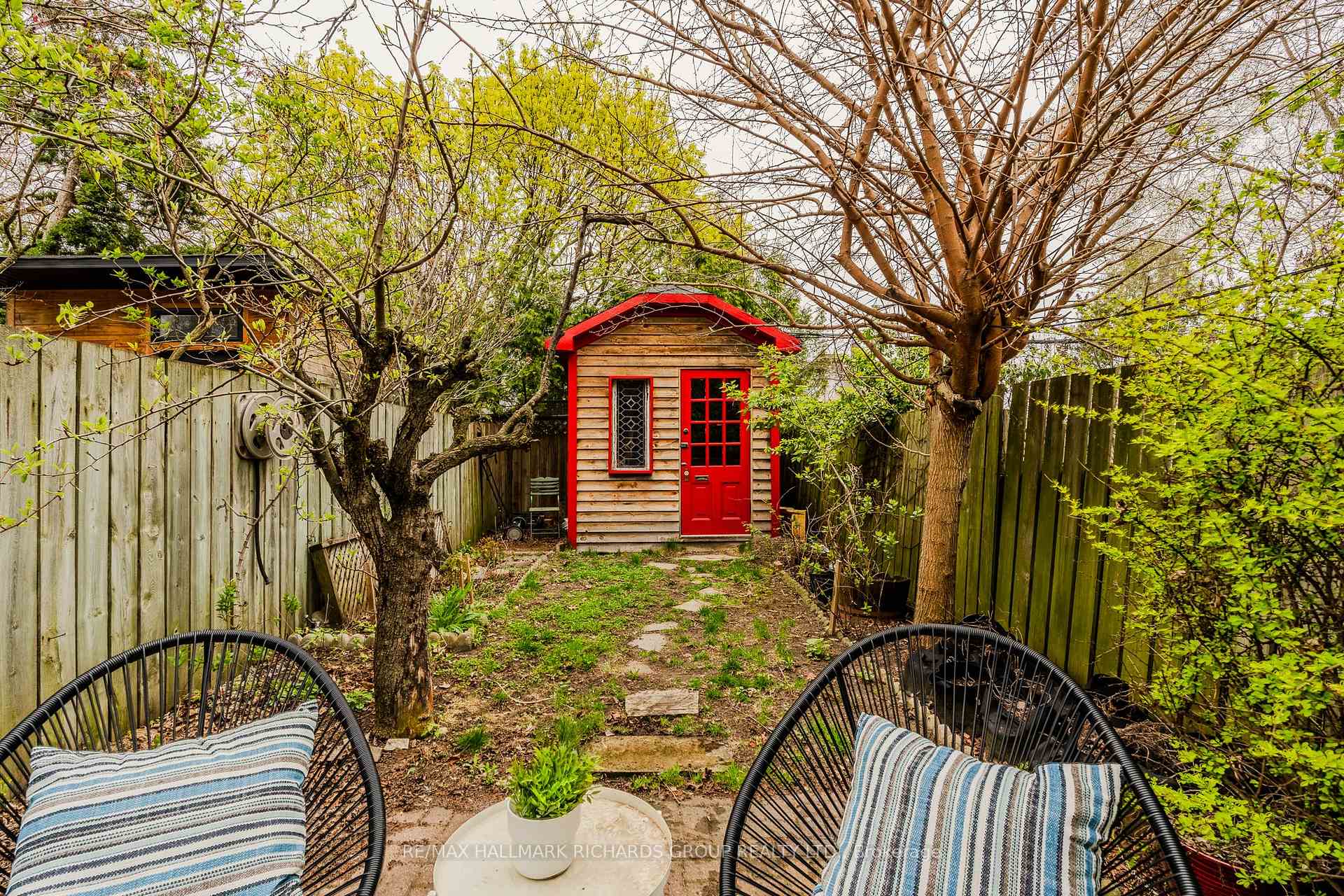 Photo 15 of 413 Rhodes Avenue, Toronto, Greenwood-Coxwell — HOMEH