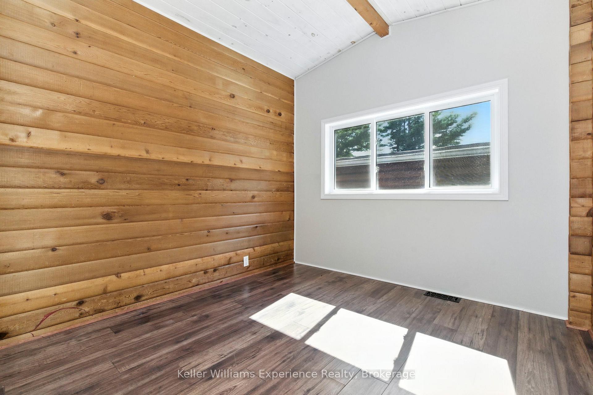 Photo 18 of 144 Bay Street, Tay, Victoria Harbour — HOMEH