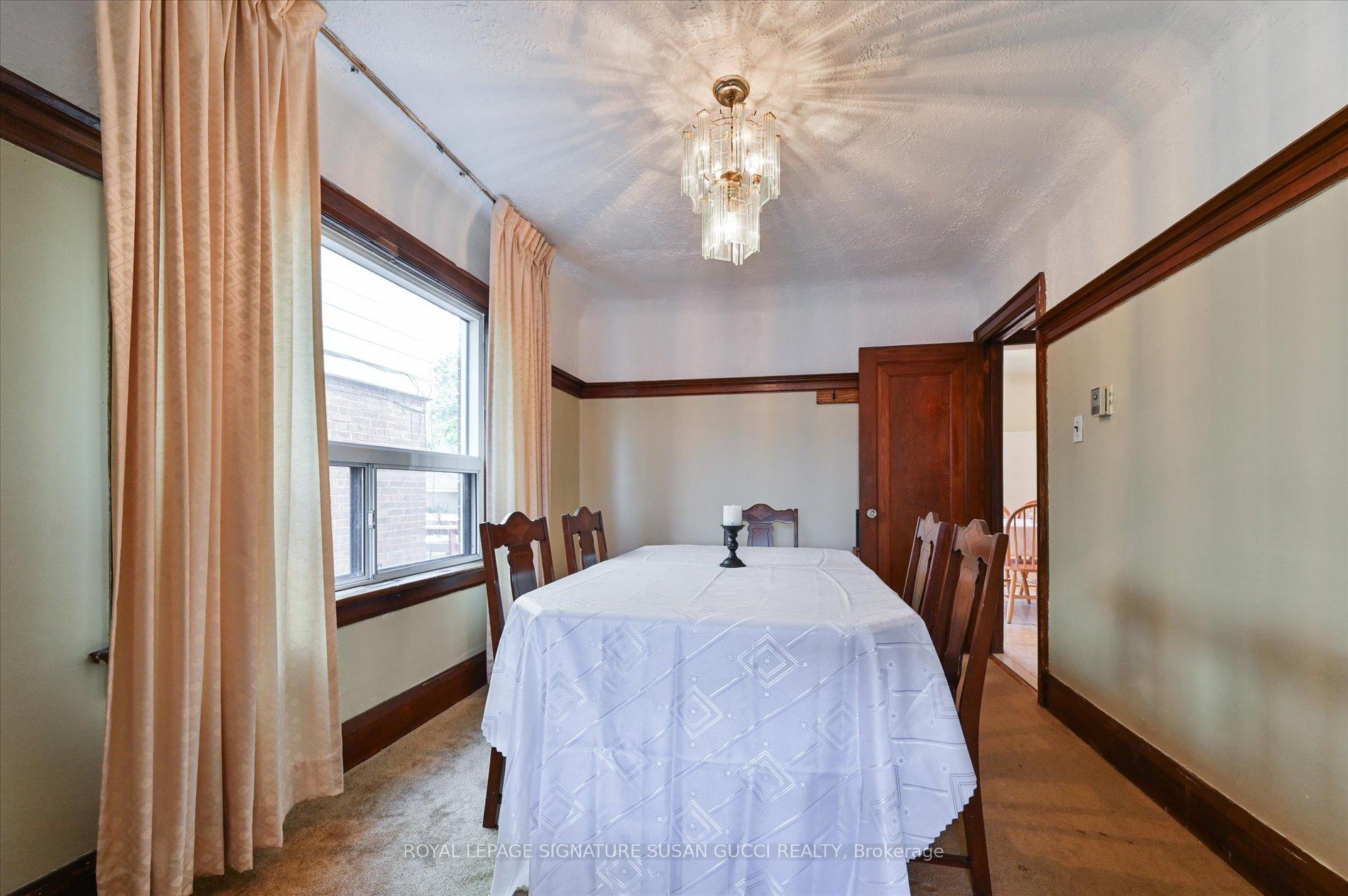 Photo 8 of 418 Sammon Avenue, Toronto, Danforth Village-East York — HOMEH