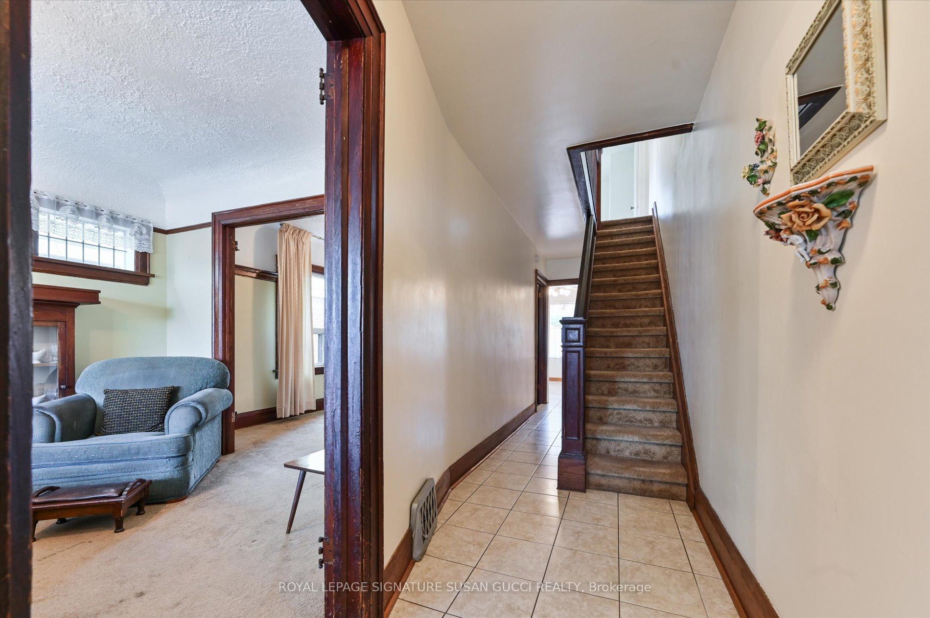 Photo 15 of 418 Sammon Avenue, Toronto, Danforth Village-East York — HOMEH