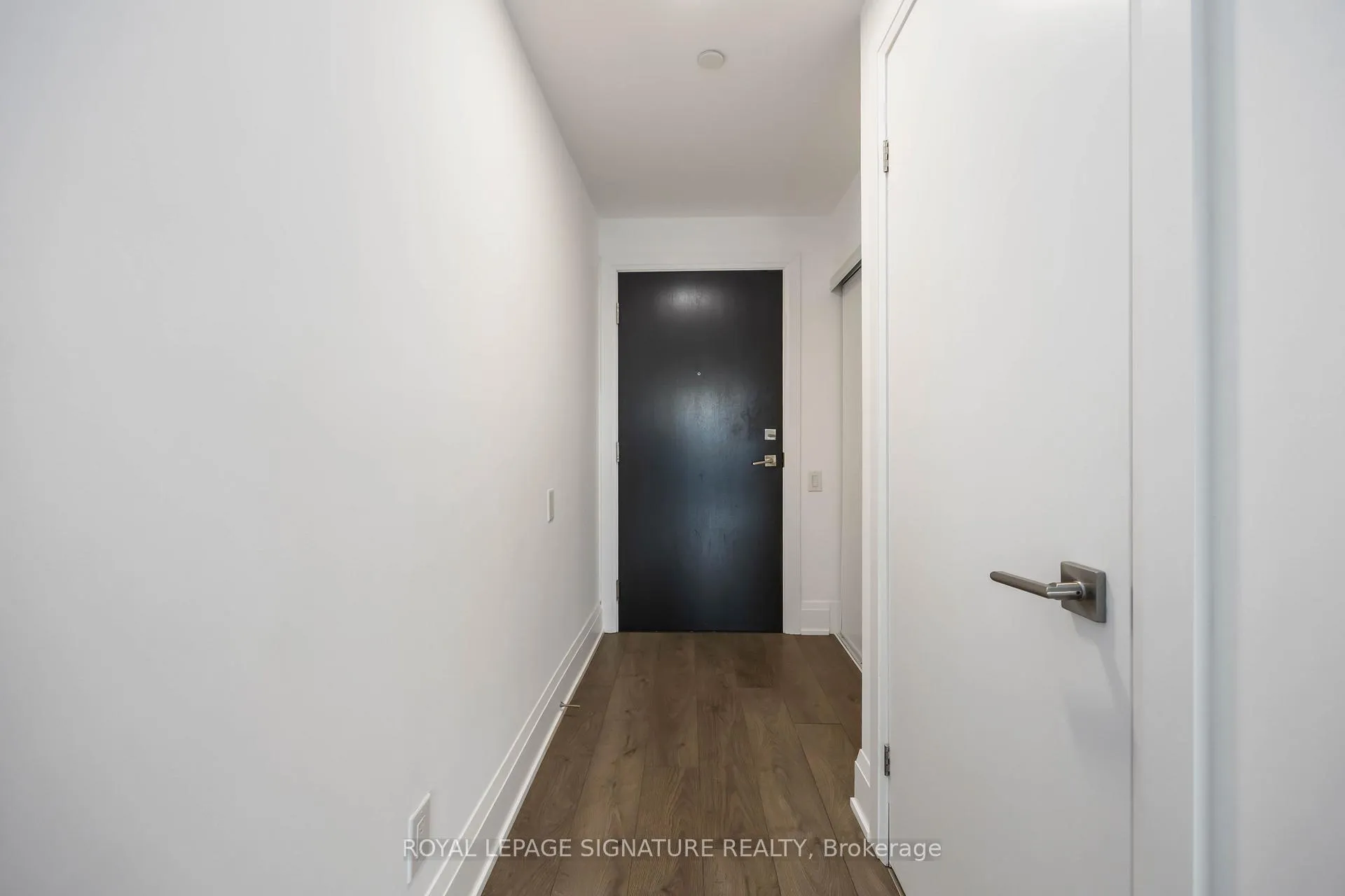 Photo 2 of Unit 604, 20 Brin Drive, Etobicoke, Edenbridge-Humber Valley — HOMEH