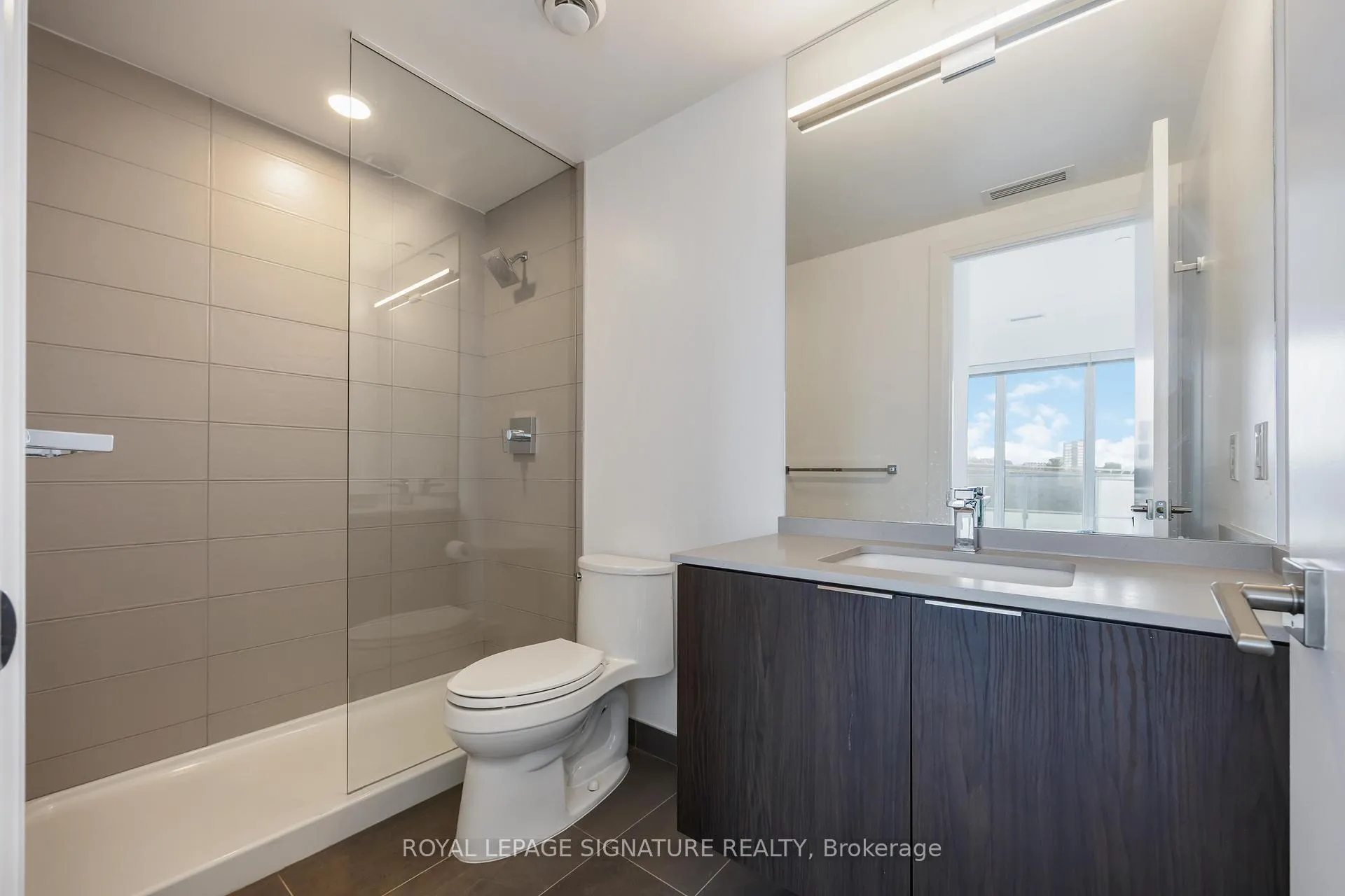 Photo 16 of Unit 604, 20 Brin Drive, Etobicoke, Edenbridge-Humber Valley — HOMEH