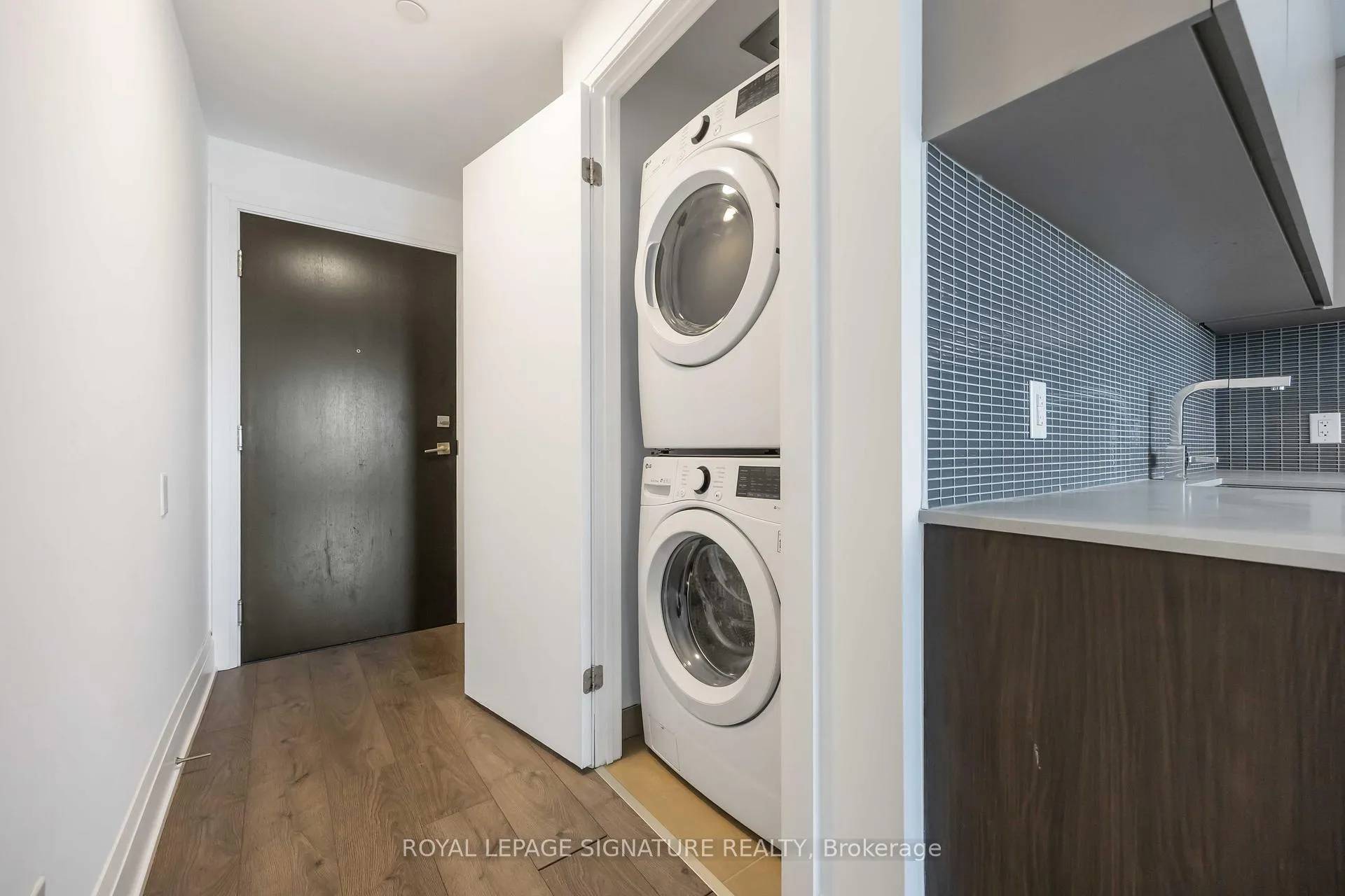 Photo 20 of Unit 604, 20 Brin Drive, Etobicoke, Edenbridge-Humber Valley — HOMEH